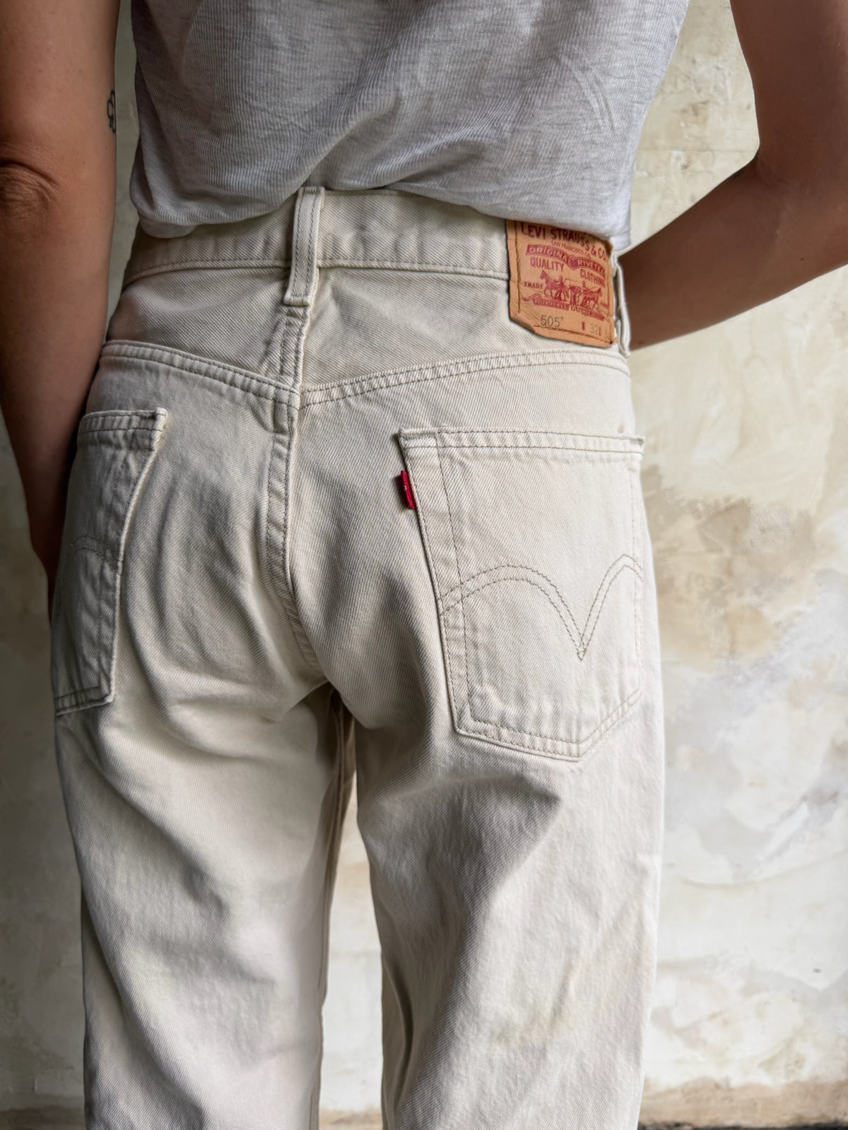 Natural Levi’s 505 Denim