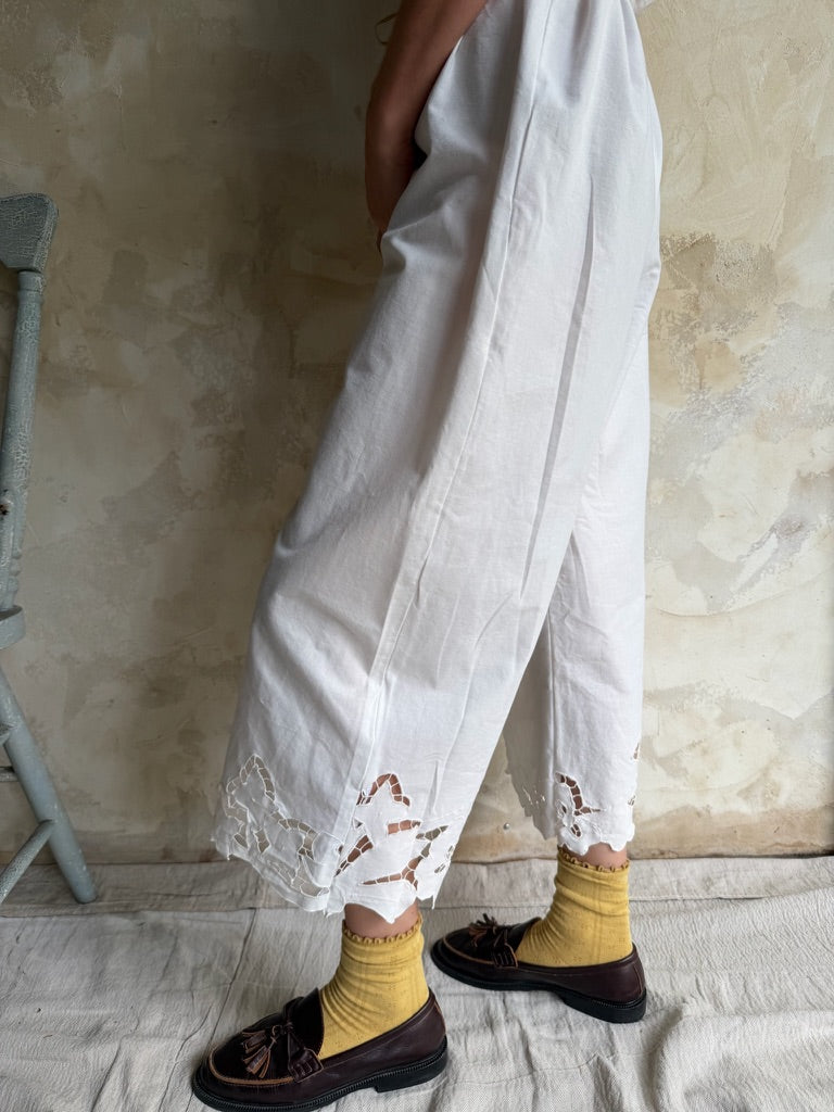 Handmade Floral Cutout Bloomer Pants 02