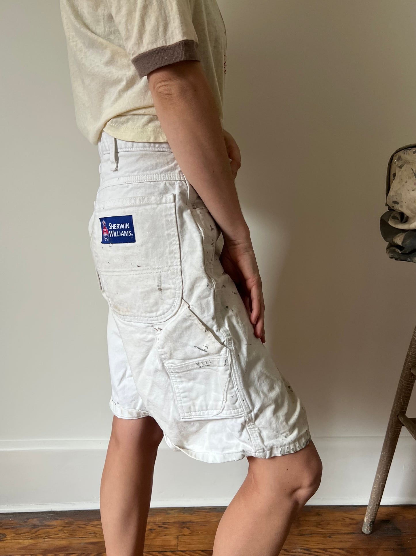 White Painters Carpenter Short 01