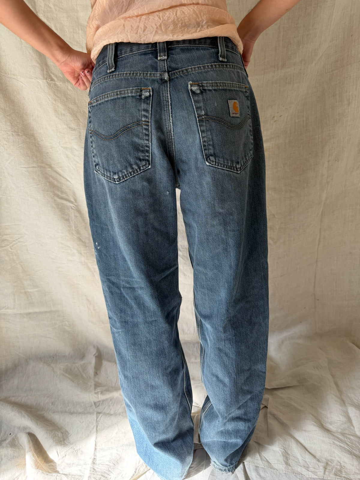 Midwash Distressed Carhartt Denim 01