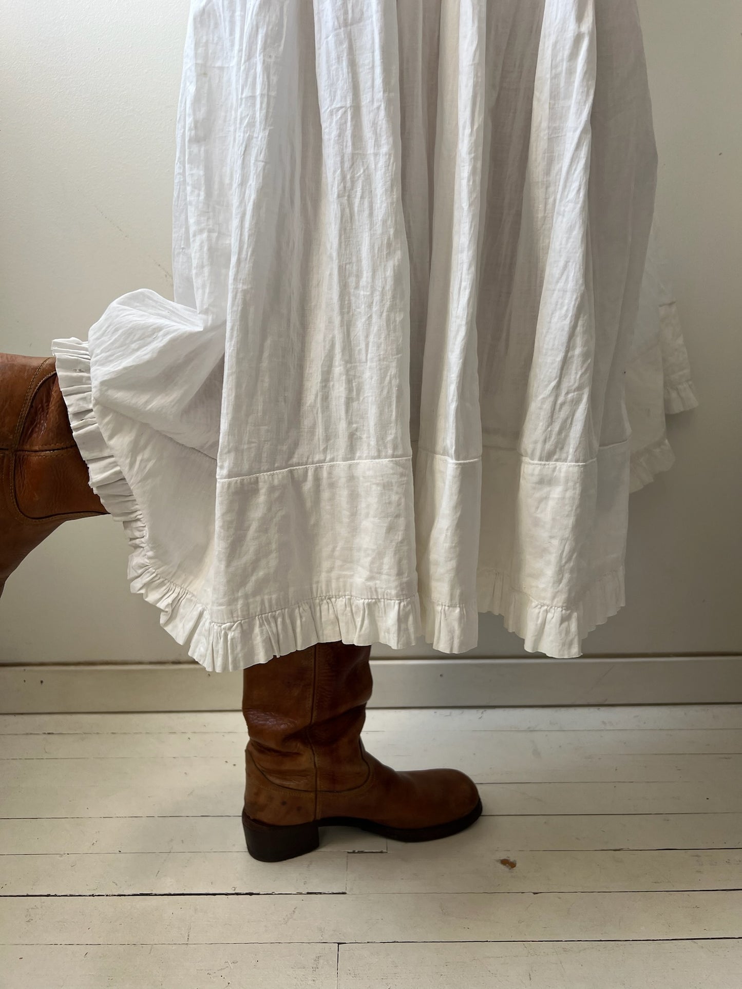 White Victorian Ruffled Long Skirt