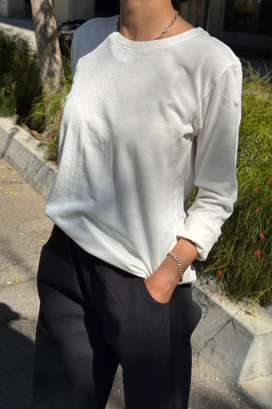 Everyday Long Sleeve Tee in Vintage White by Le Bon Shoppe