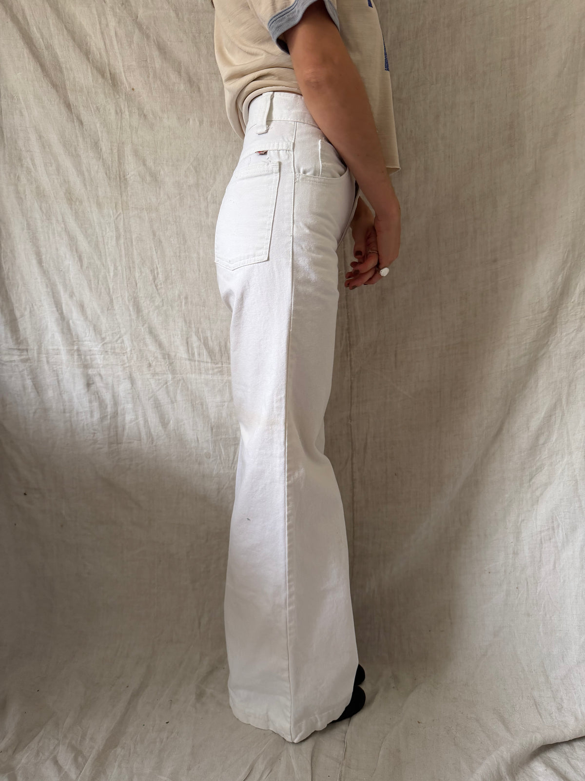 White GWG Flares