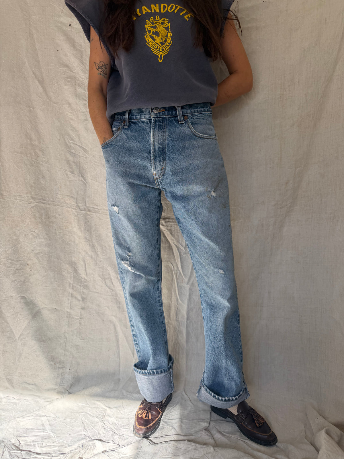 Medium/Light Wash Levi’s 517 07