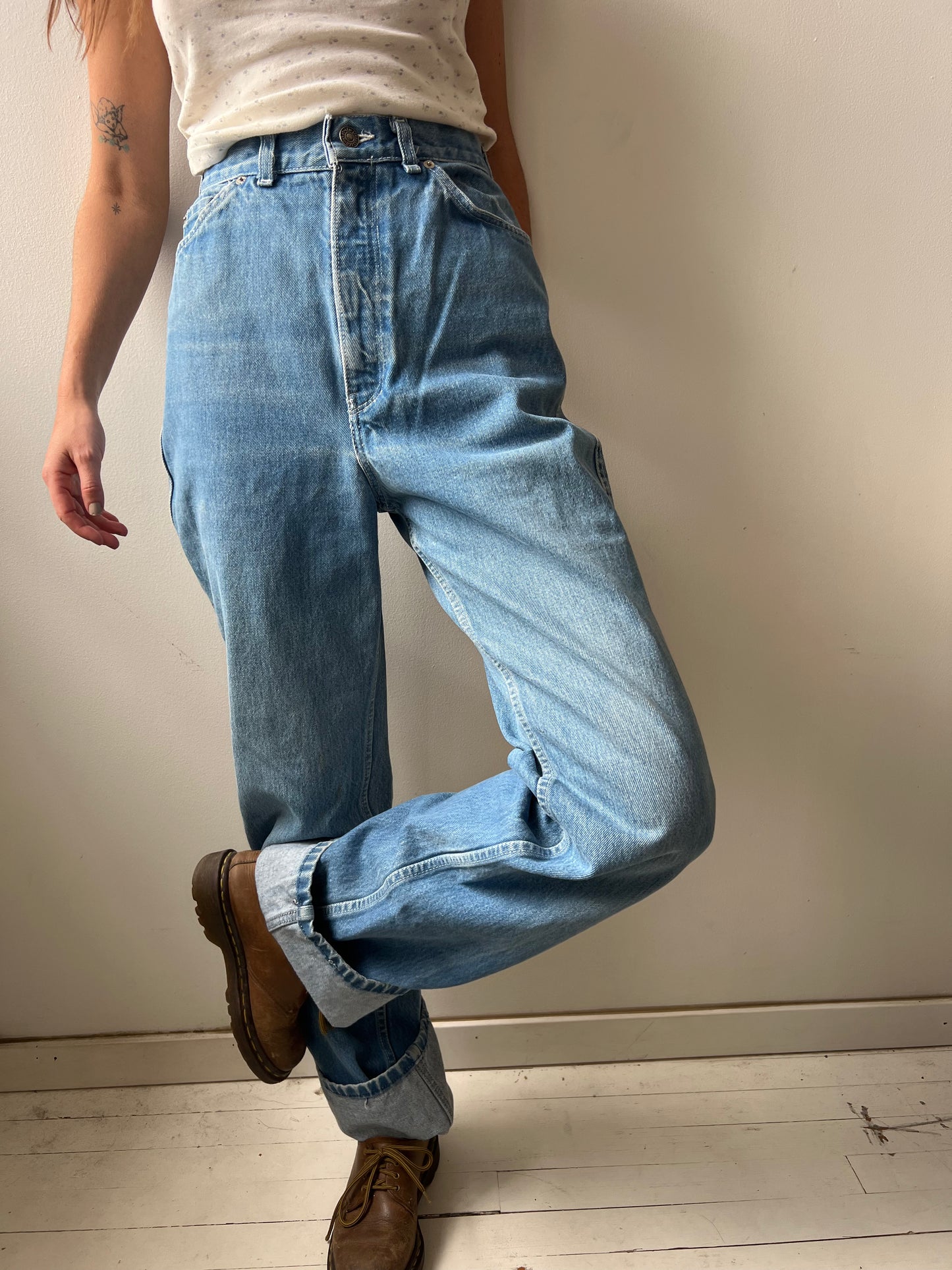 Levi’s High Waisted Lightwash Denim