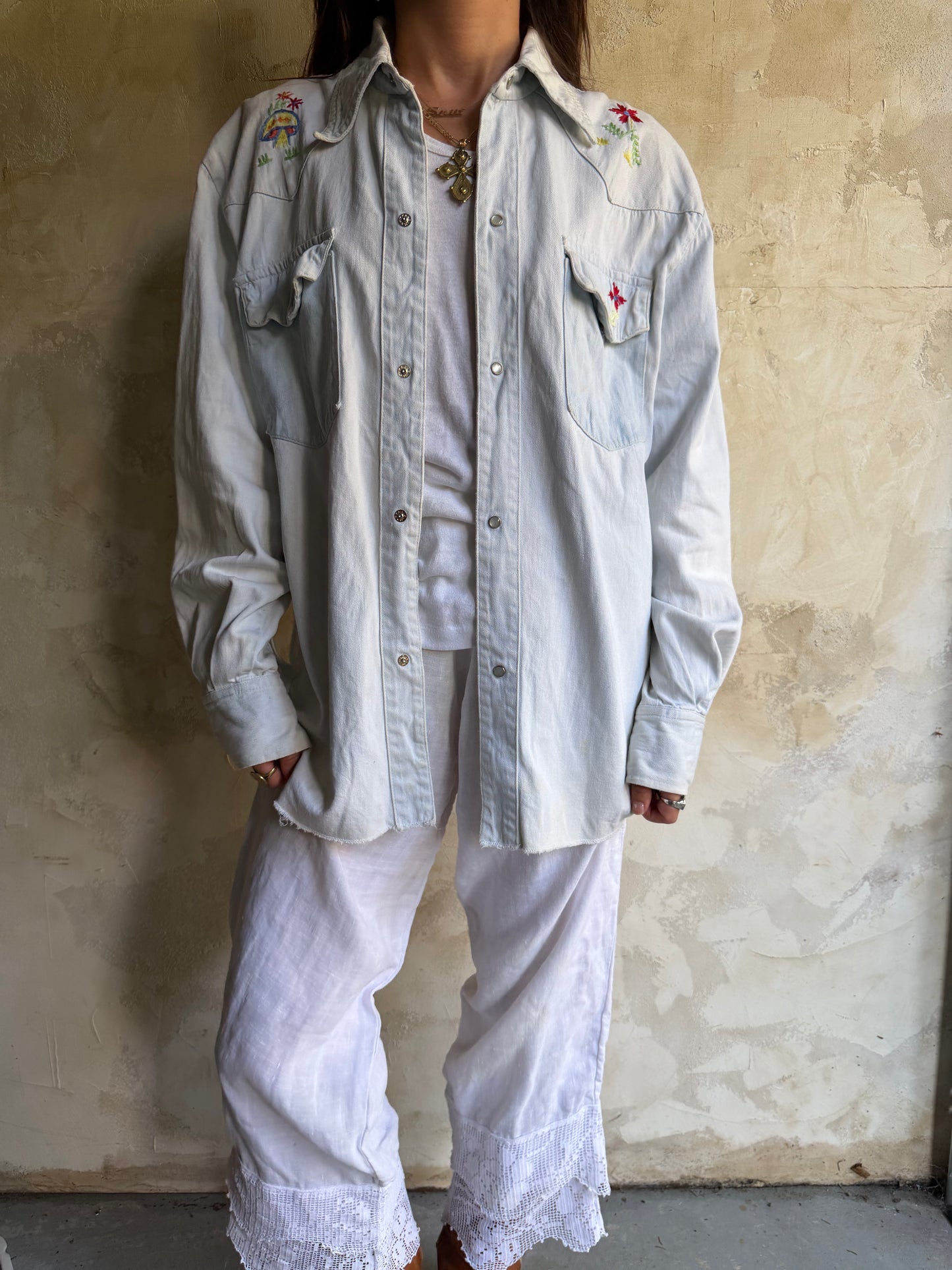 80s Hand Embroidered Light Wash Denim Button Up