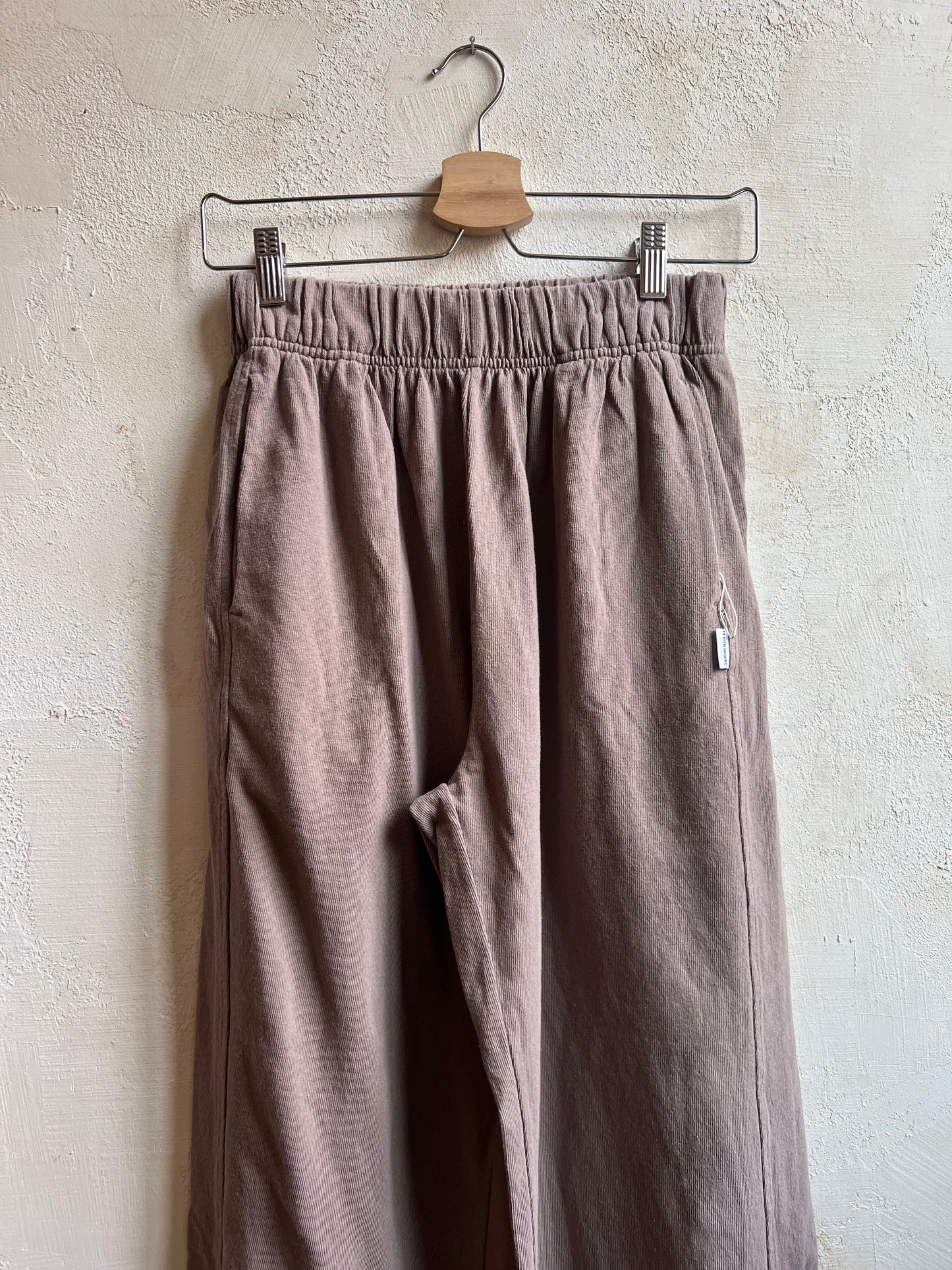 Balloon Pants in Mushroom by Le Bon Shoppe
