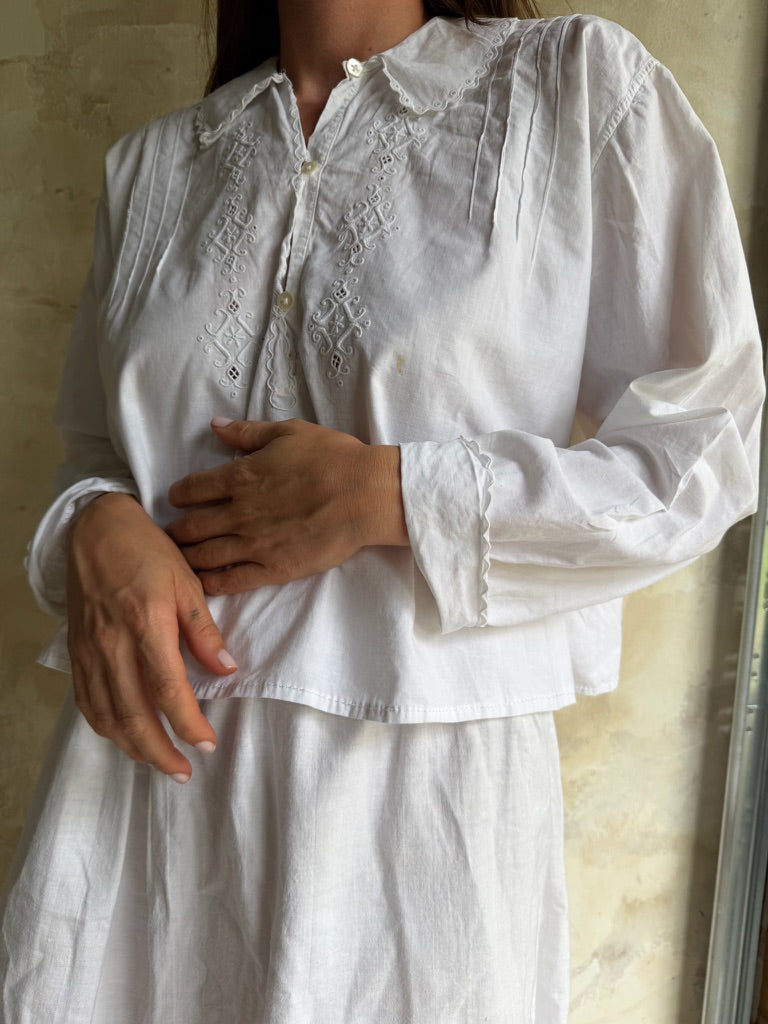 Antique Italian Blouse 01