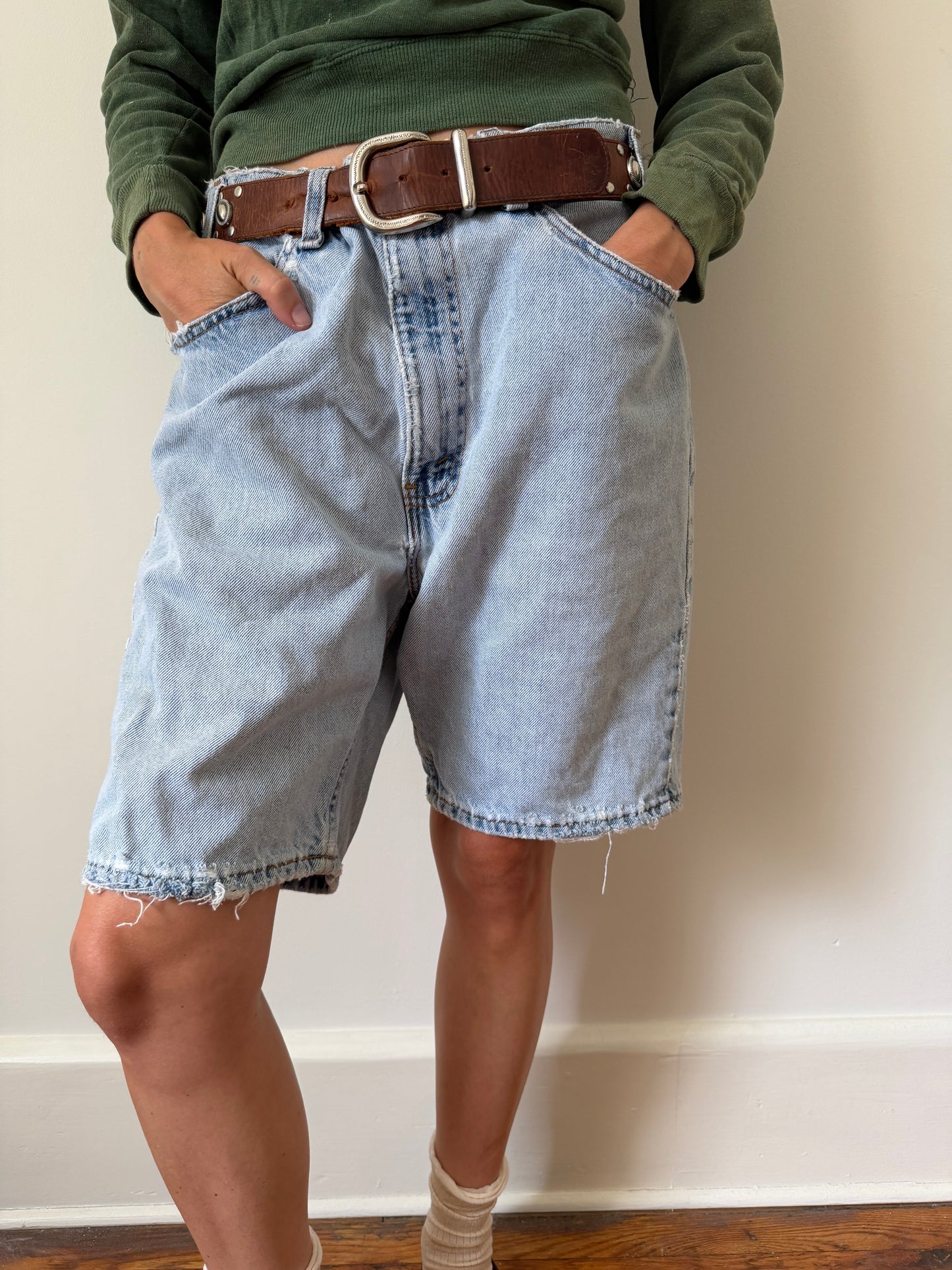 Levi’s 505 Regular Fit Distressed Lightwash Long Denim Shorts