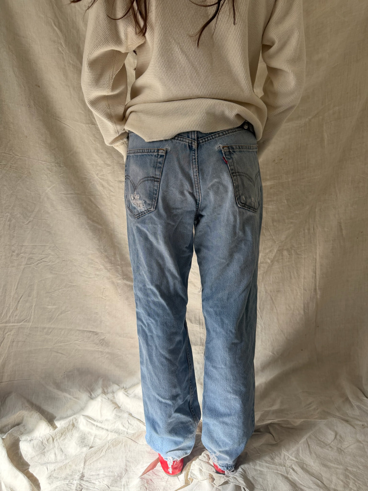 Super Distressed Light-wash Levi’s