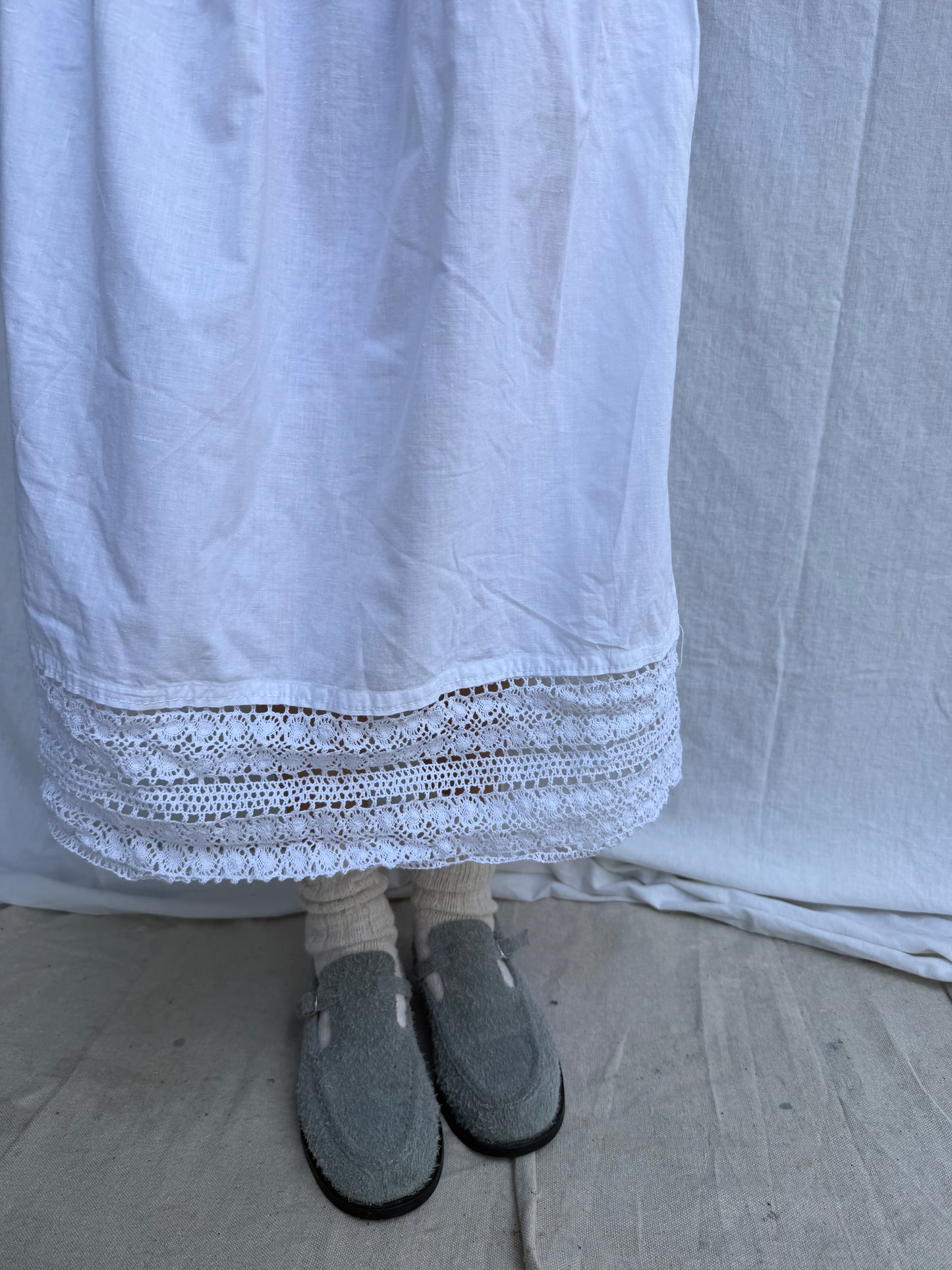 Antique Italian White Cotton Skirt w Crochet Trim