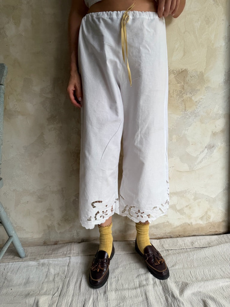 Handmade Floral Cutout Bloomer Pants 01