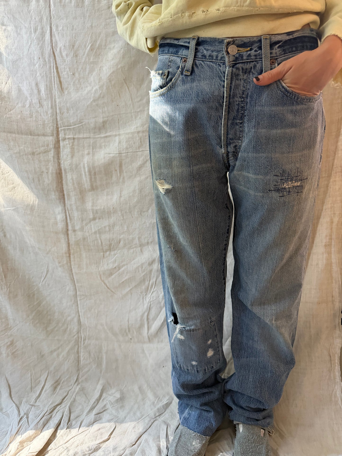 Mended Lightwash Levi 501s