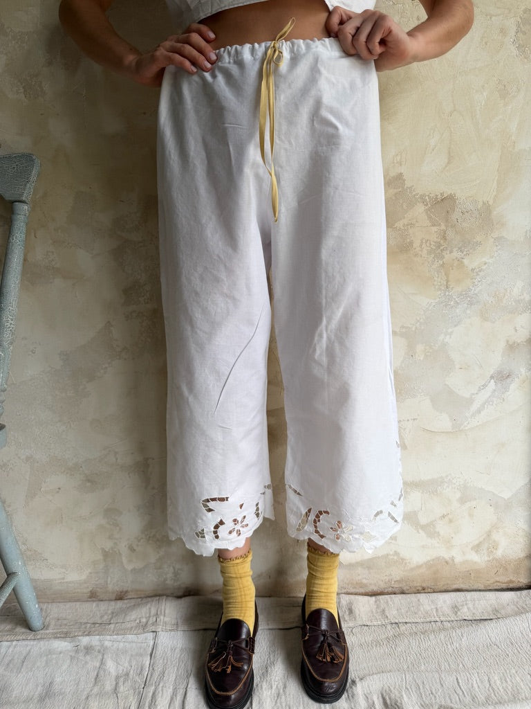 Handmade Floral Cutout Bloomer Pants 01