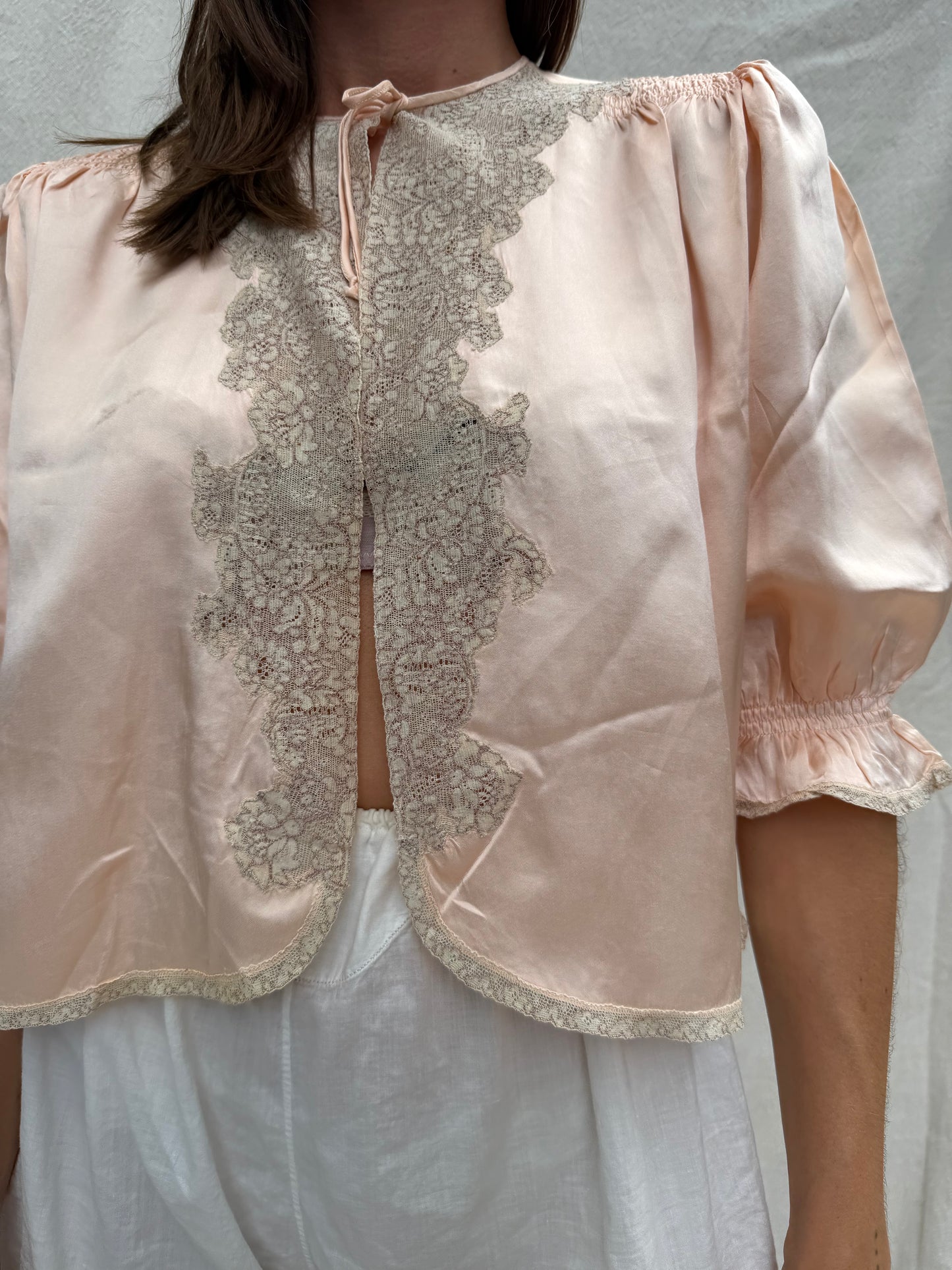 40s Peachy Satin Bed Jacket