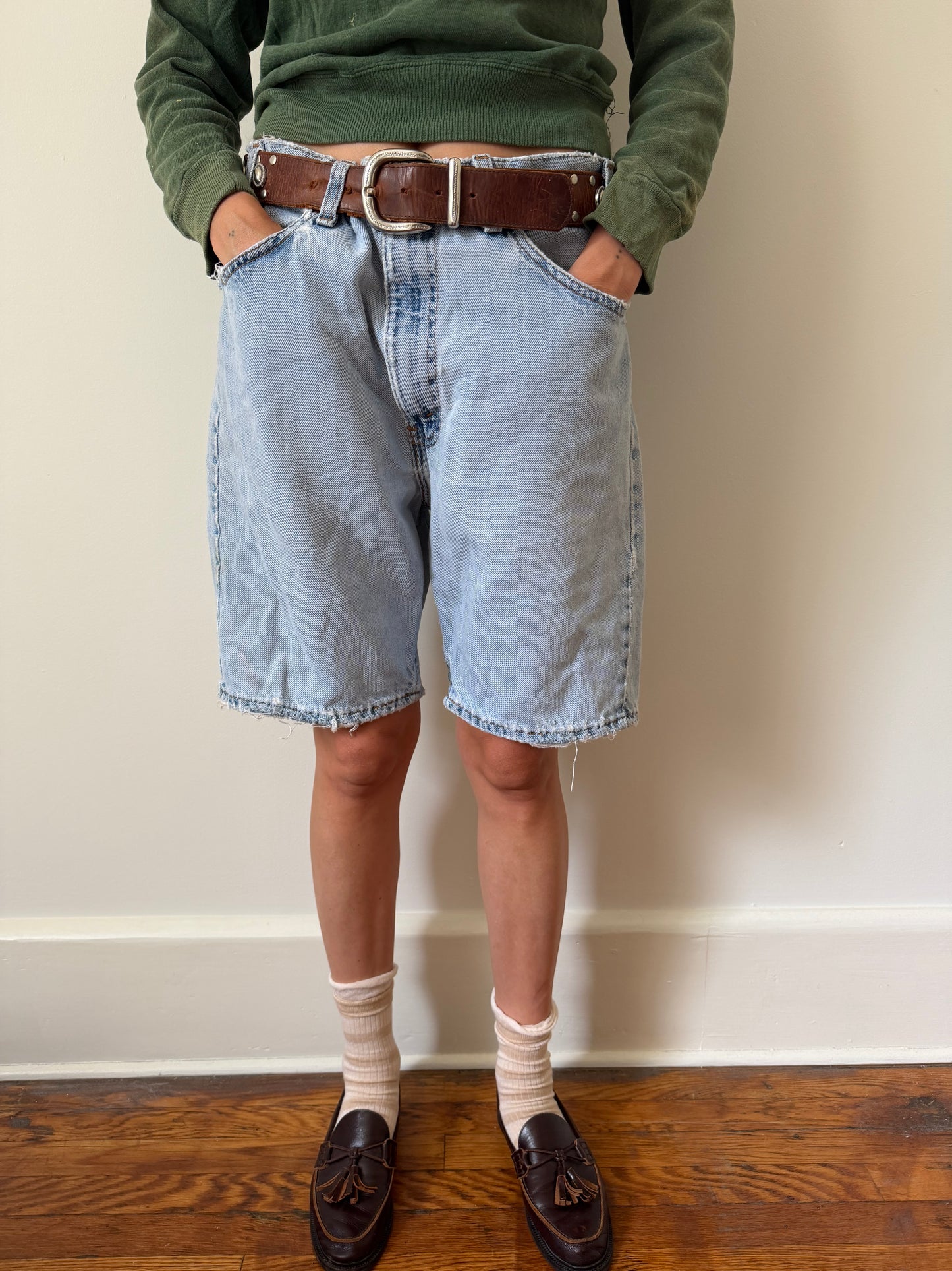 Levi’s 505 Regular Fit Distressed Lightwash Long Denim Shorts