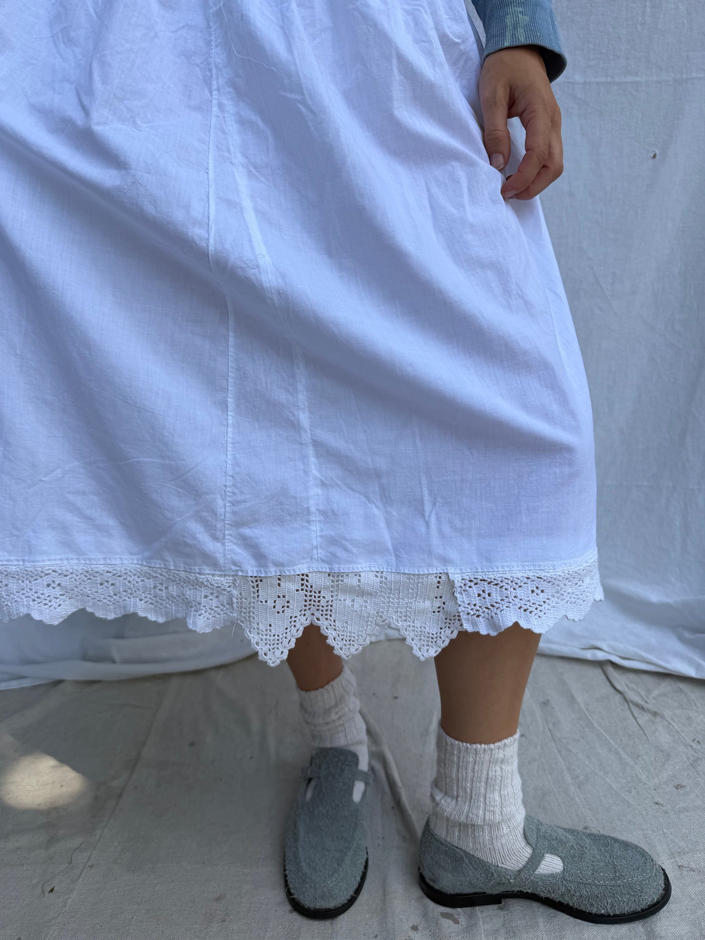 Antique Italian White Cotton Skirt w Crochet Scalloped Trim