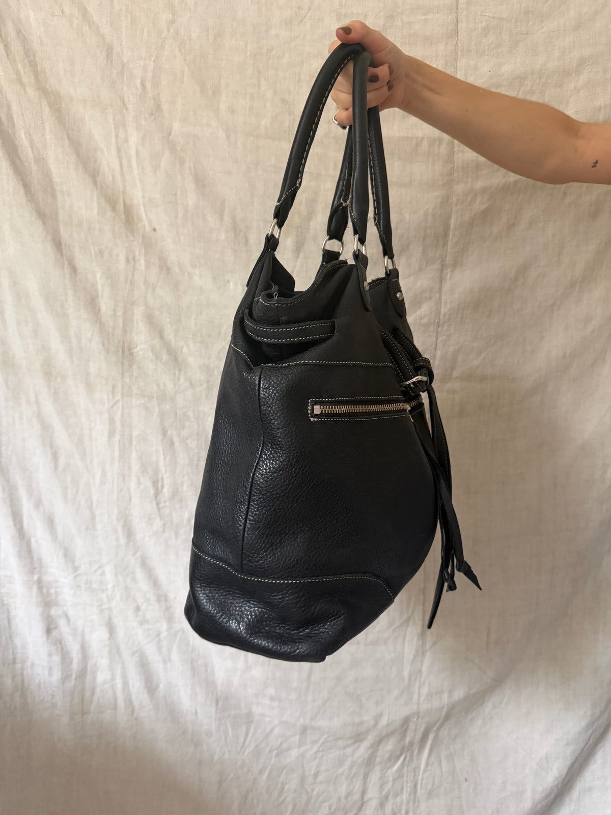 Black Roots Leather Purse