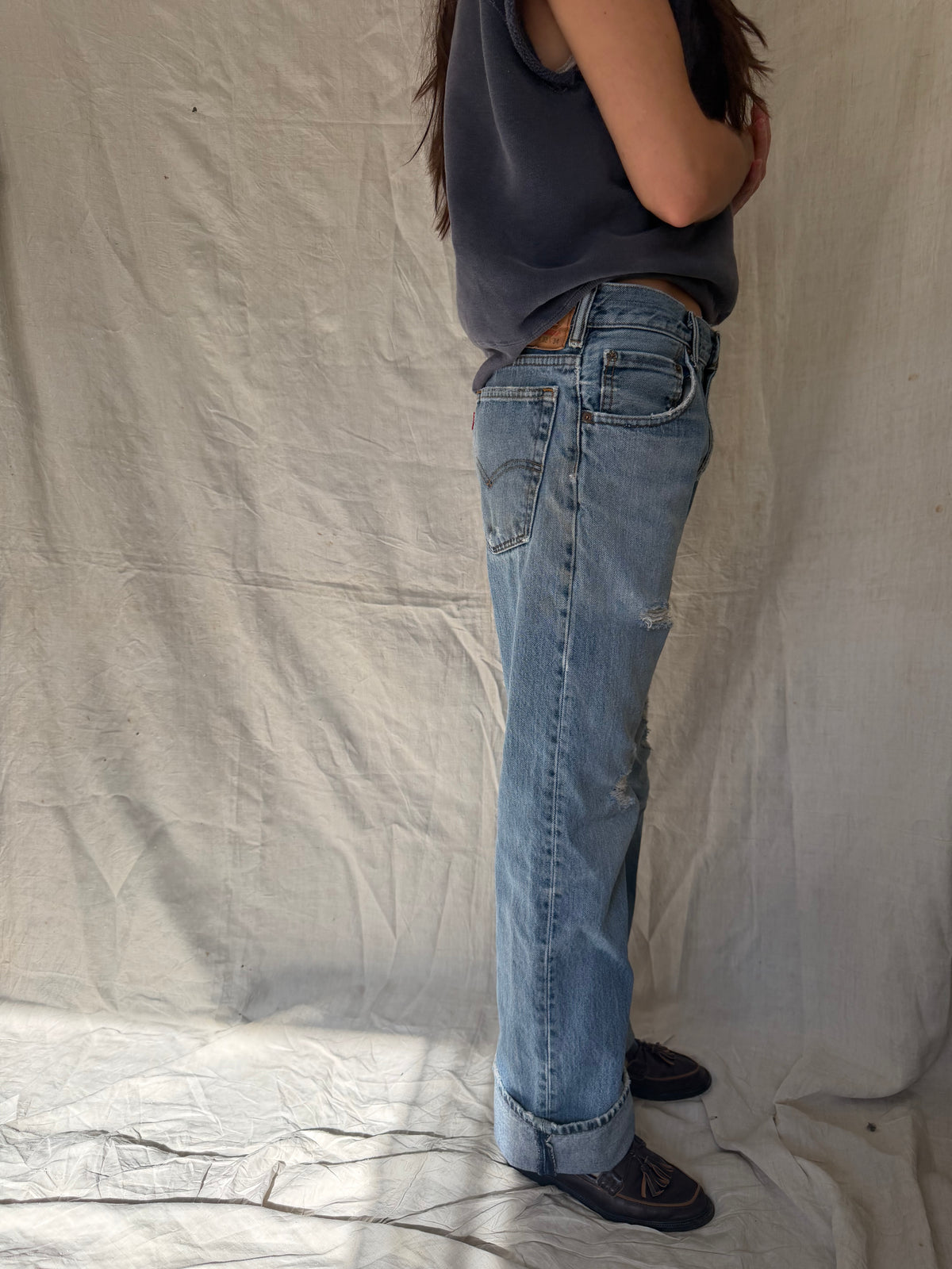 Medium/Light Wash Distressed Levi’s 517 06