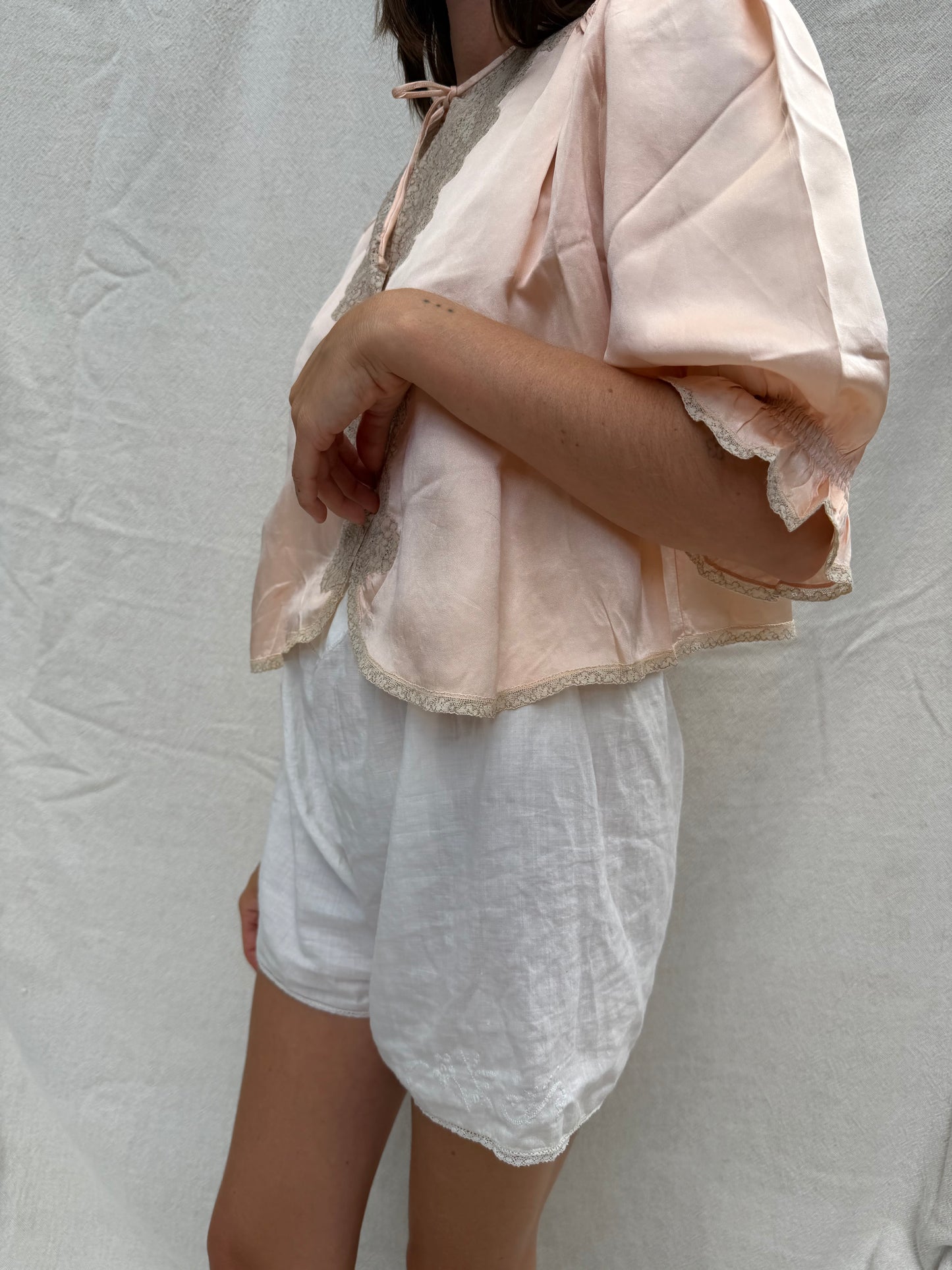 40s Peachy Satin Bed Jacket