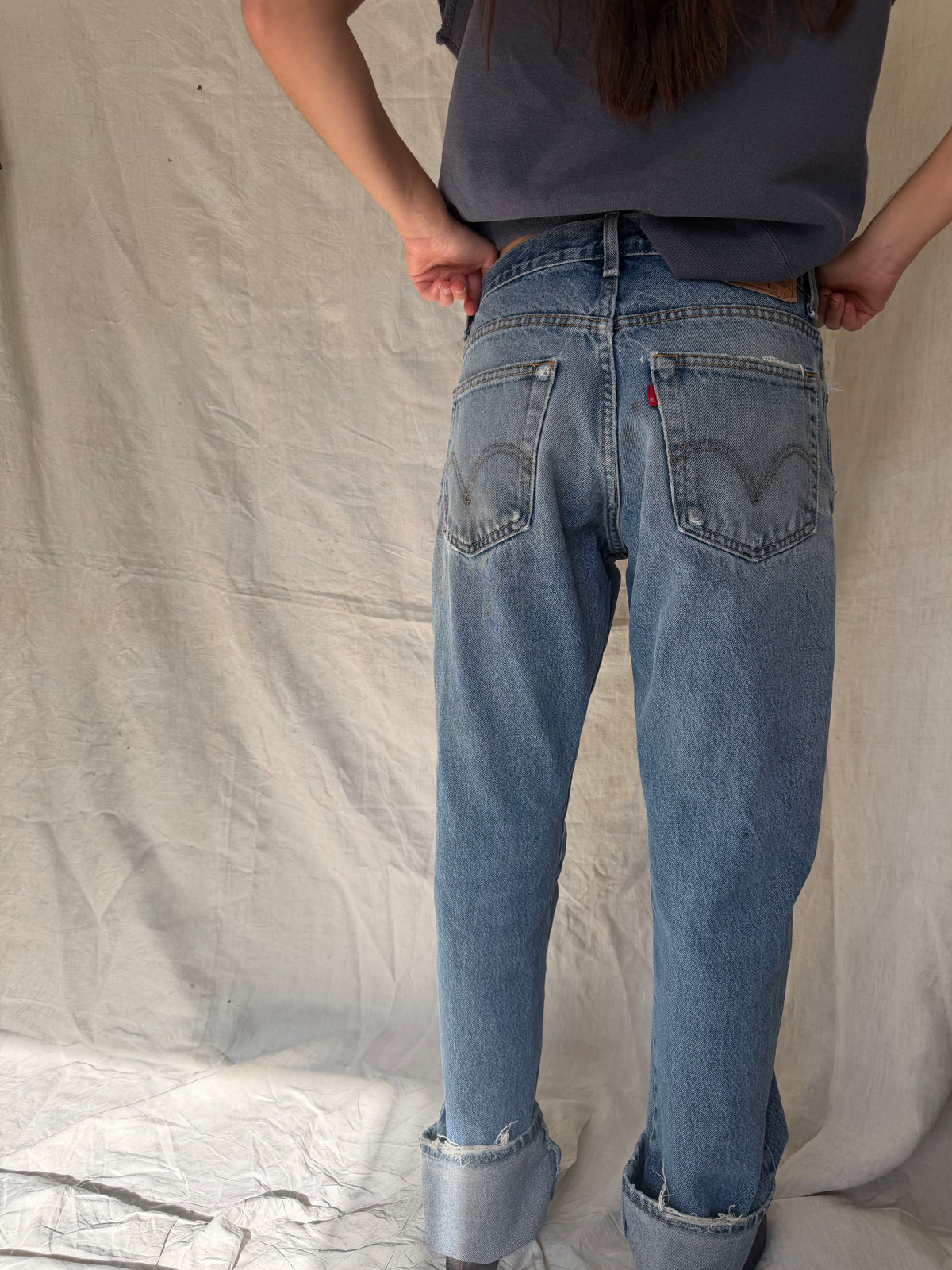 Medium Wash Distressed Levi’s 517 04