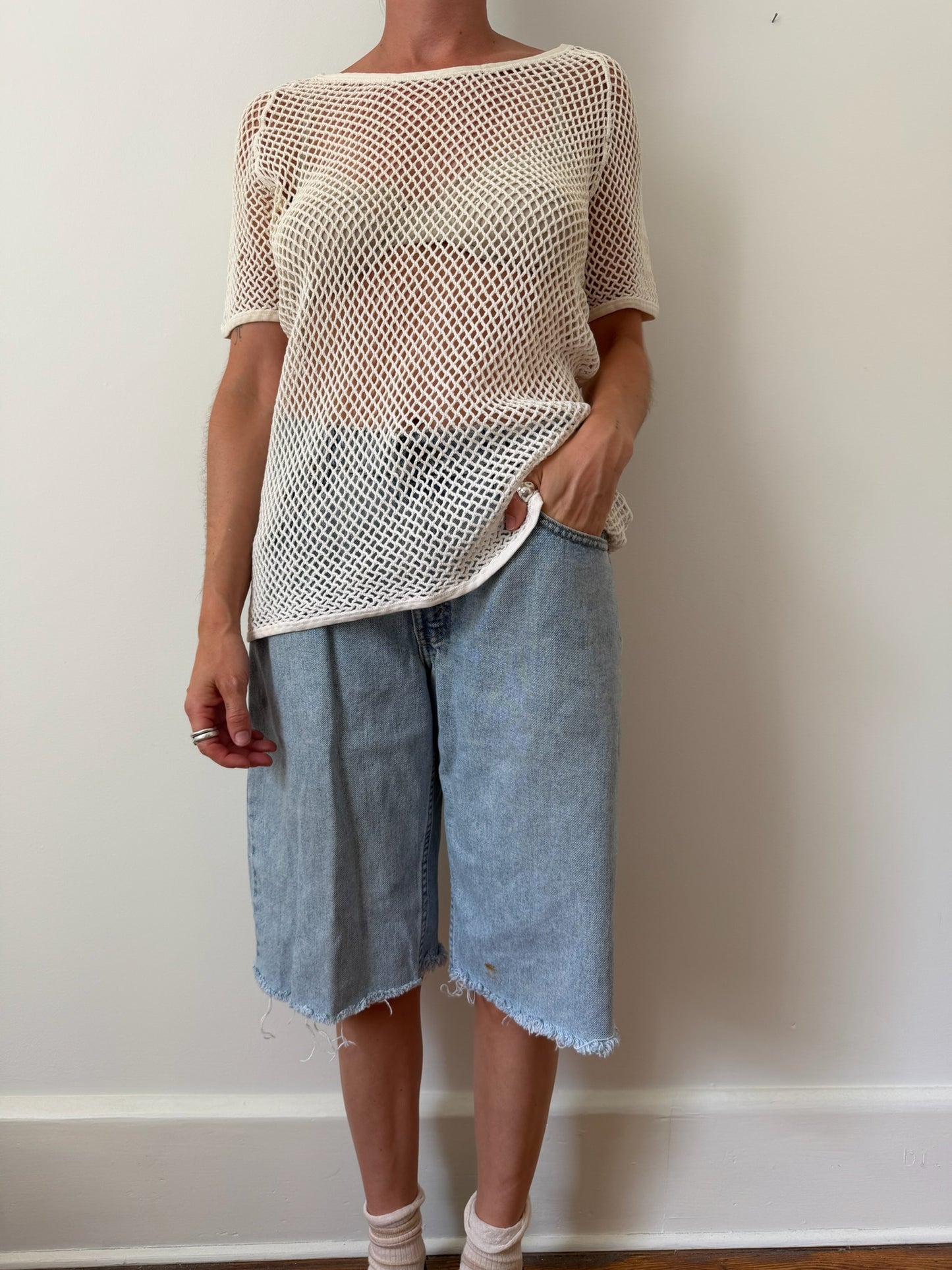 Cream Cotton Fishnet Tee 02