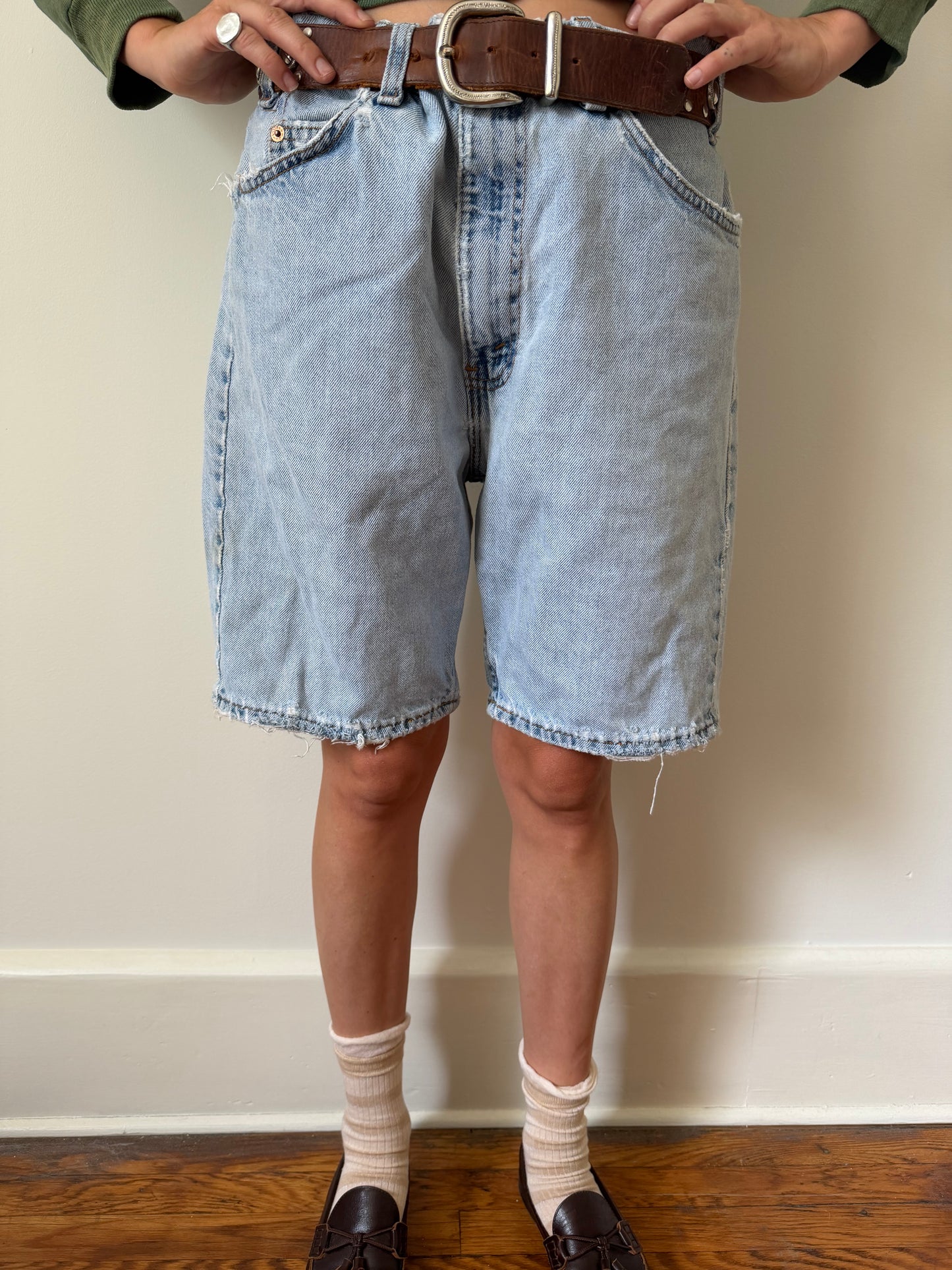Levi’s 505 Regular Fit Distressed Lightwash Long Denim Shorts