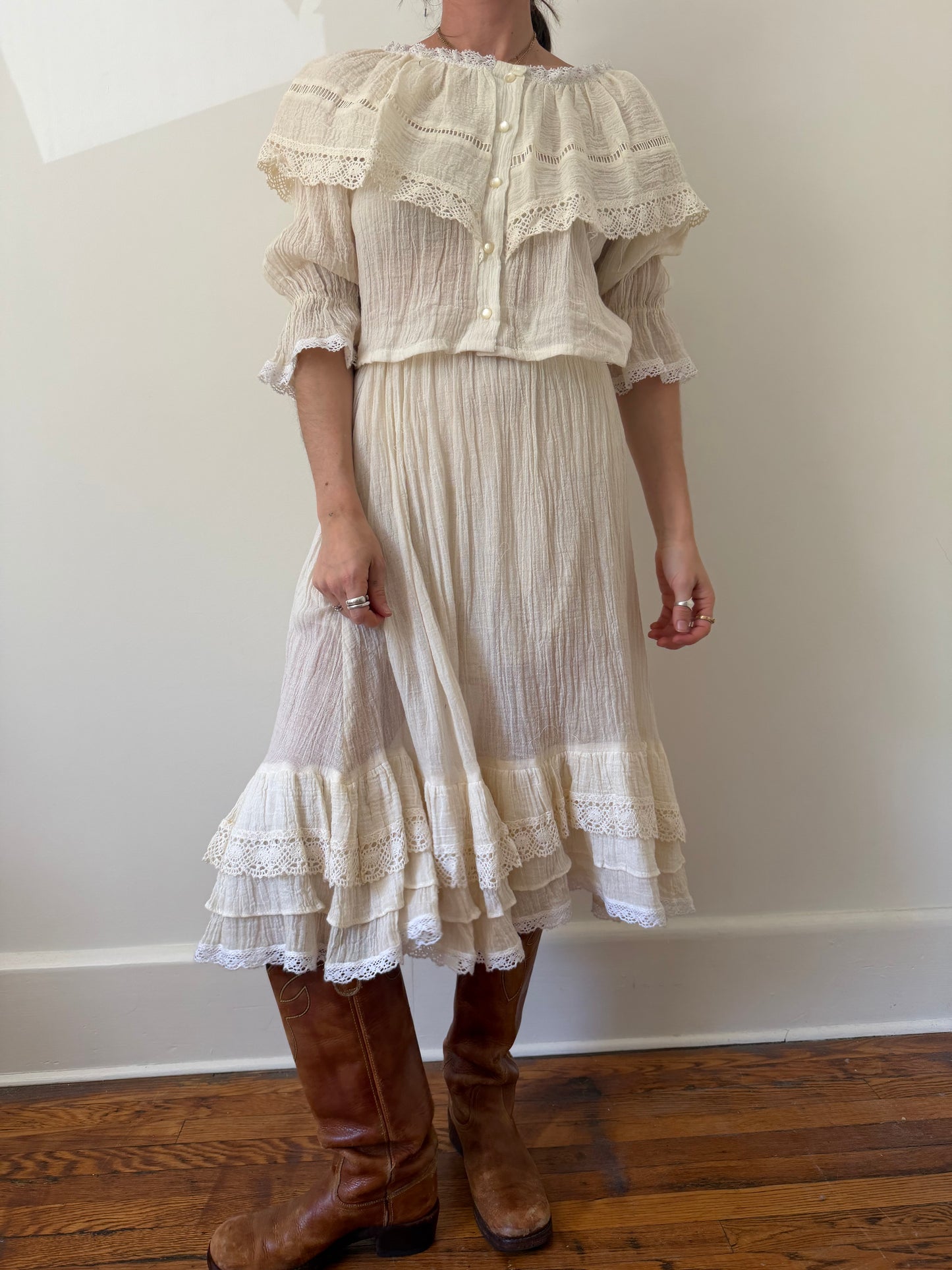 Two Piece Elastic Gauzy Cotton Set