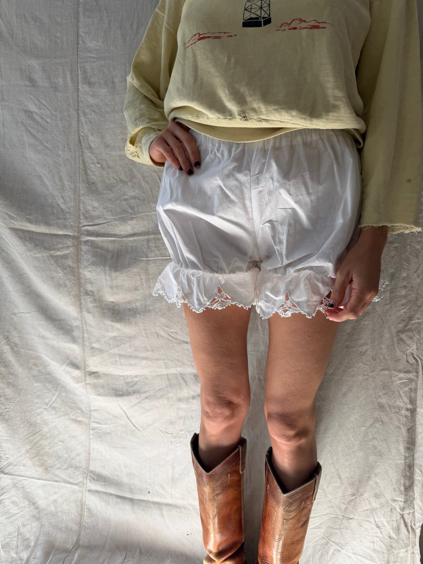Wanderly Cotton Bloomer Short with Heart Cutout