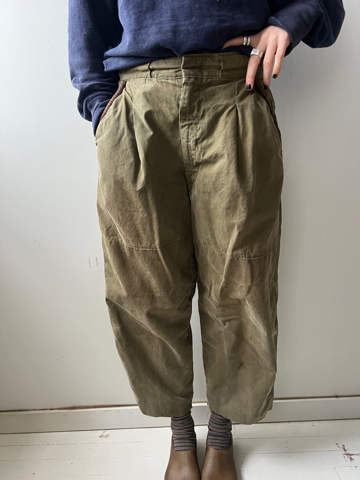 Green Cropped Military Trouser