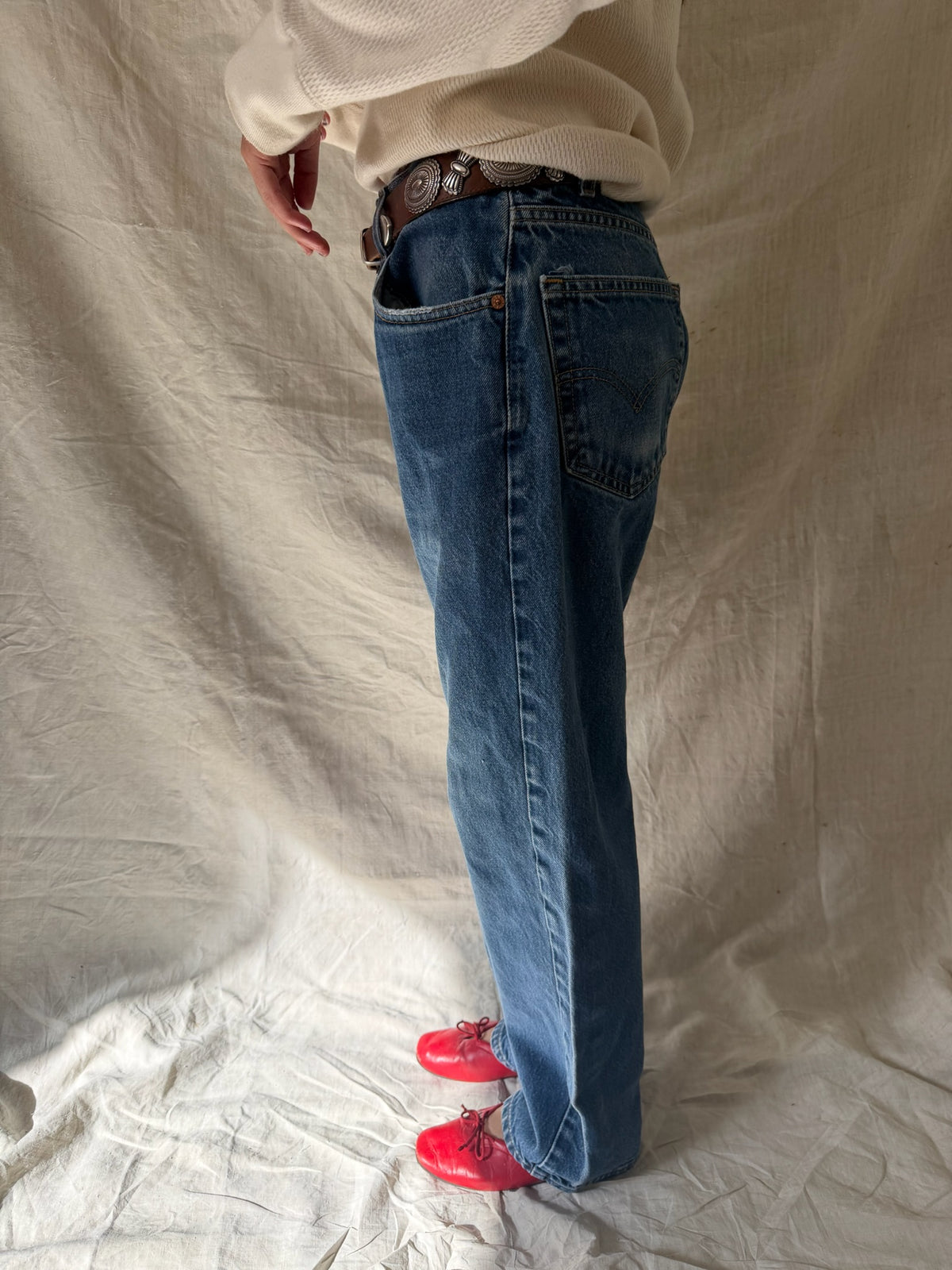 Dark Wash Levi’s 505s