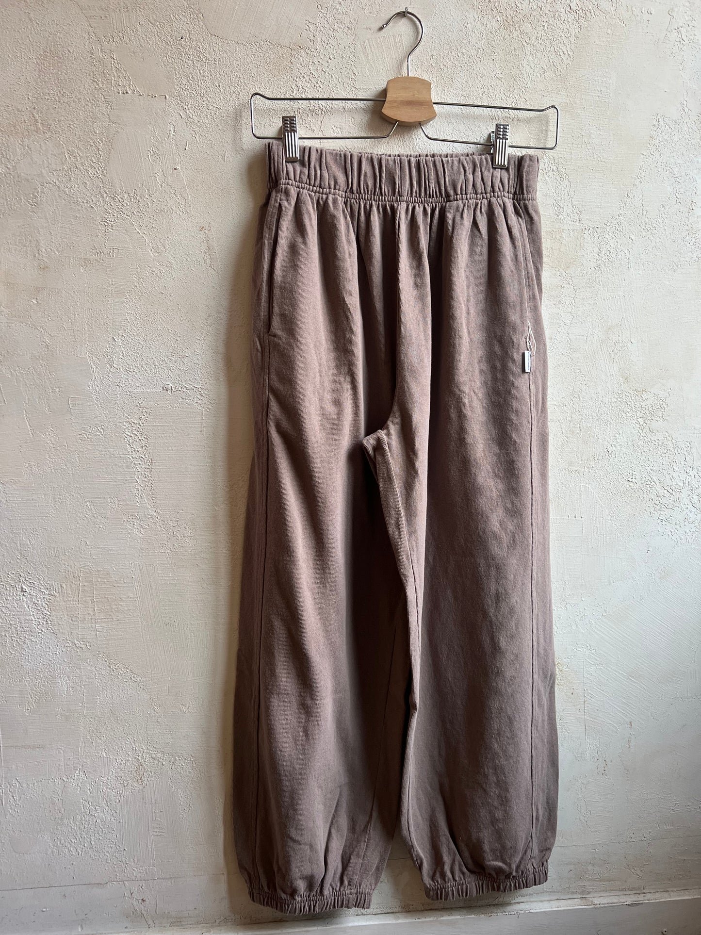 Balloon Pants in Mushroom by Le Bon Shoppe
