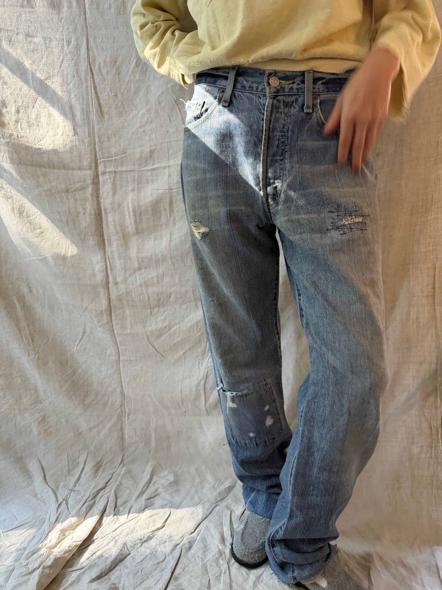 Mended Lightwash Levi 501s