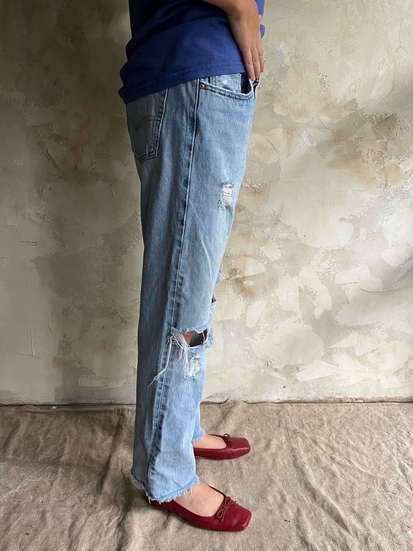 Levi’s Distressed 501s