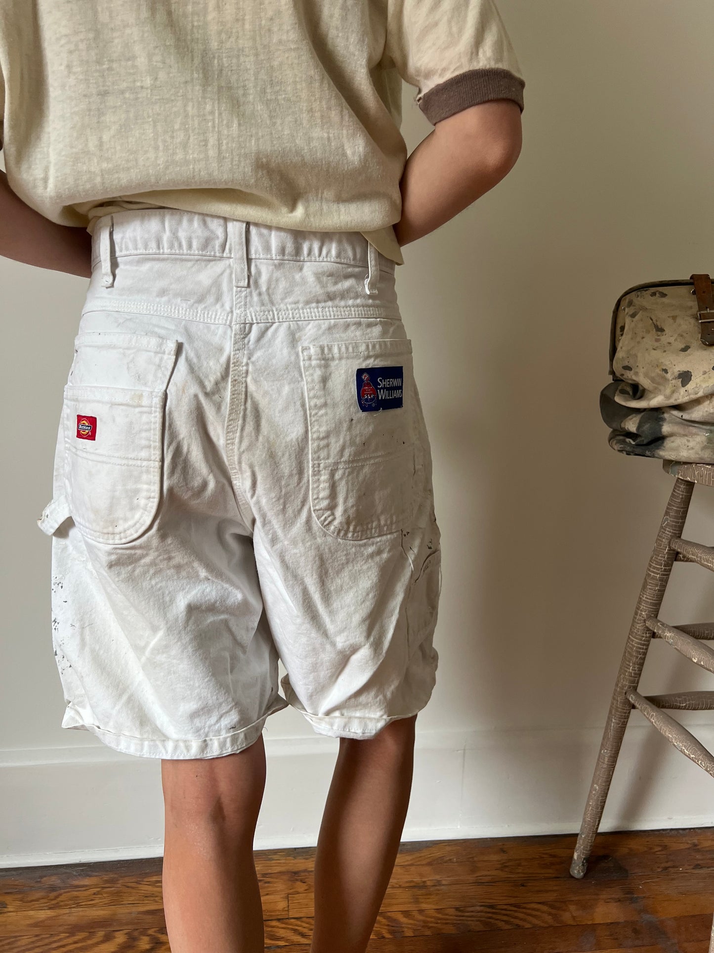 White Painters Carpenter Short 01