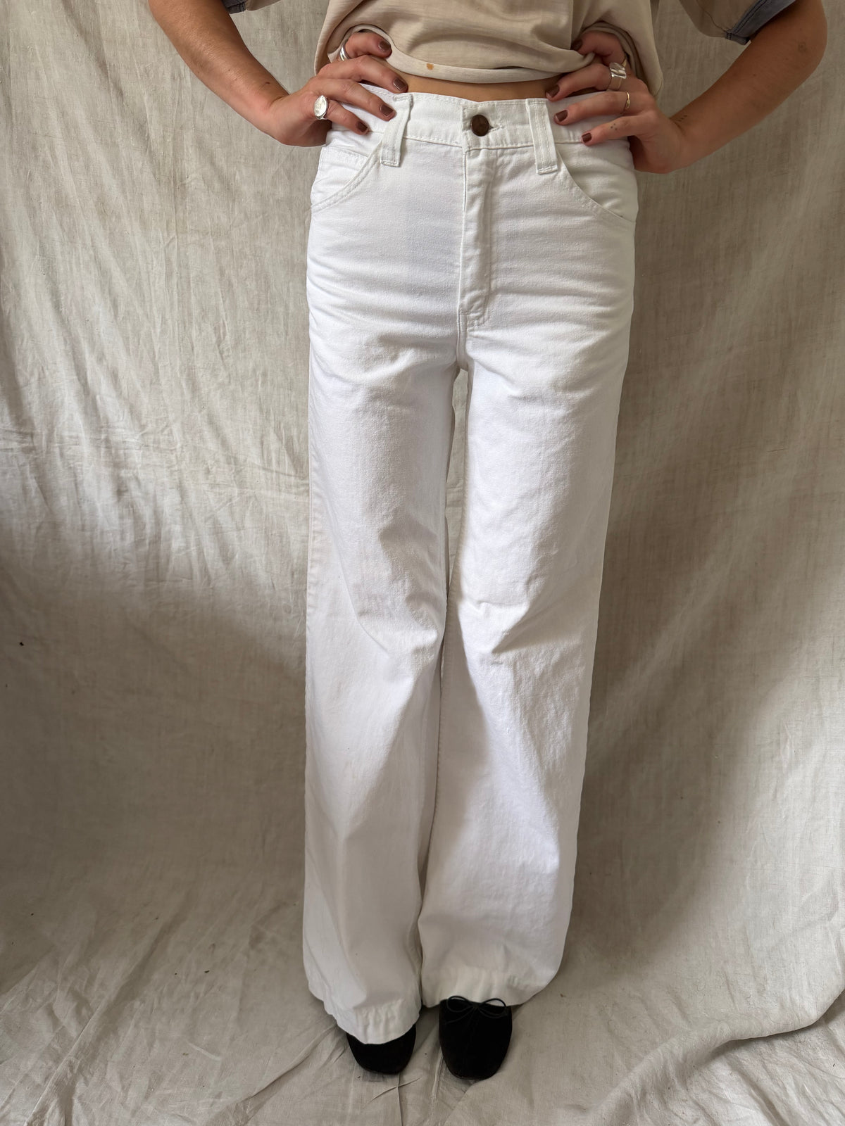 White GWG Flares