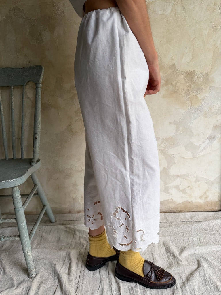 Handmade Floral Cutout Bloomer Pants 01