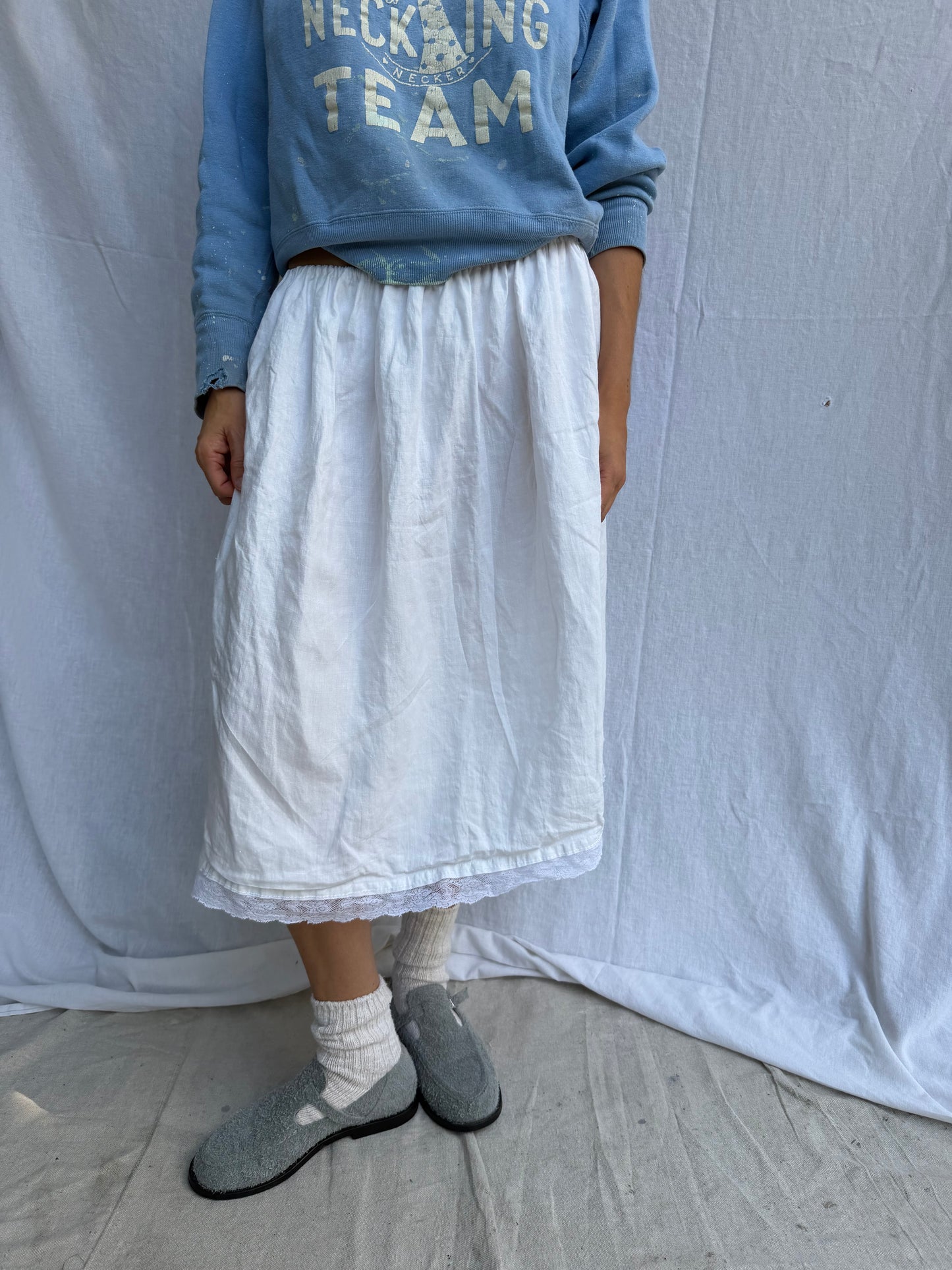 Antique Italian Linen Skirt w/ White Lace Trim