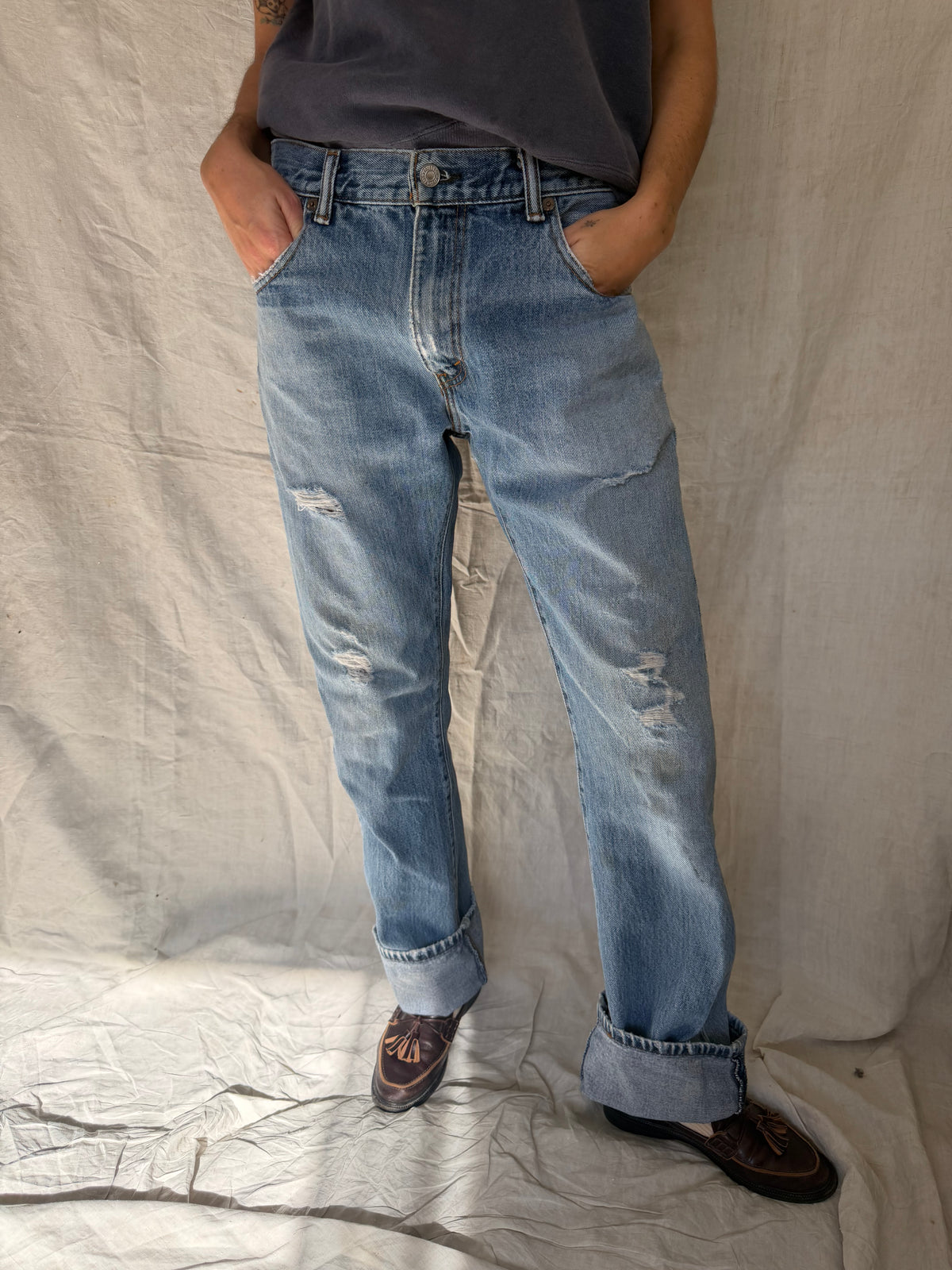 Medium/Light Wash Distressed Levi’s 517 06