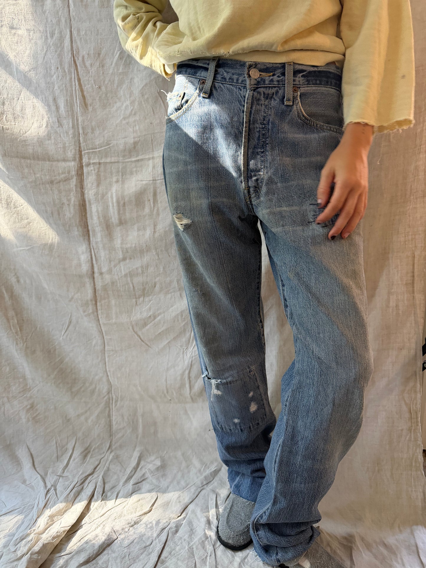 Mended Lightwash Levi 501s