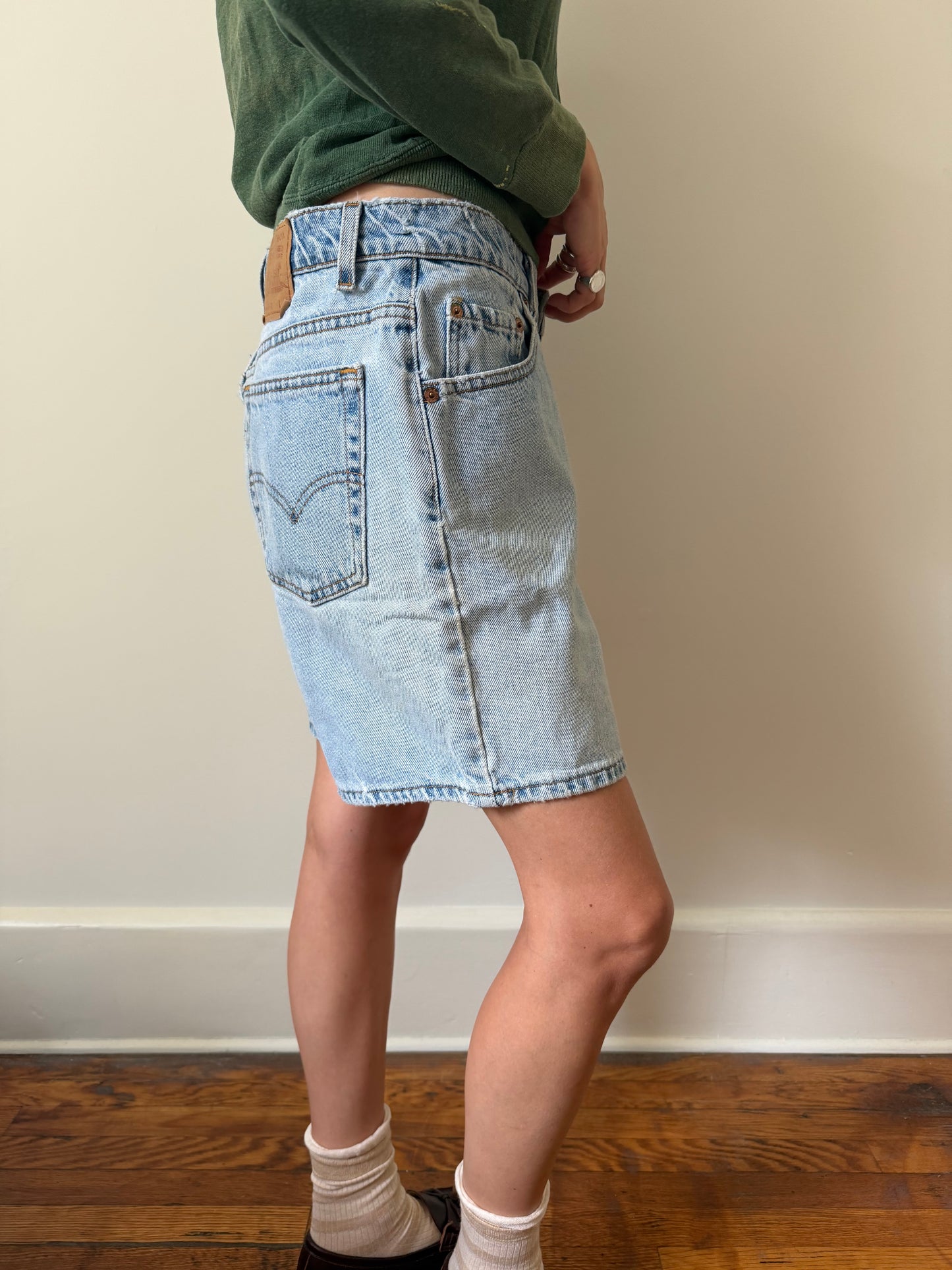 Levi’s Lightwash 550 Denim Shorts
