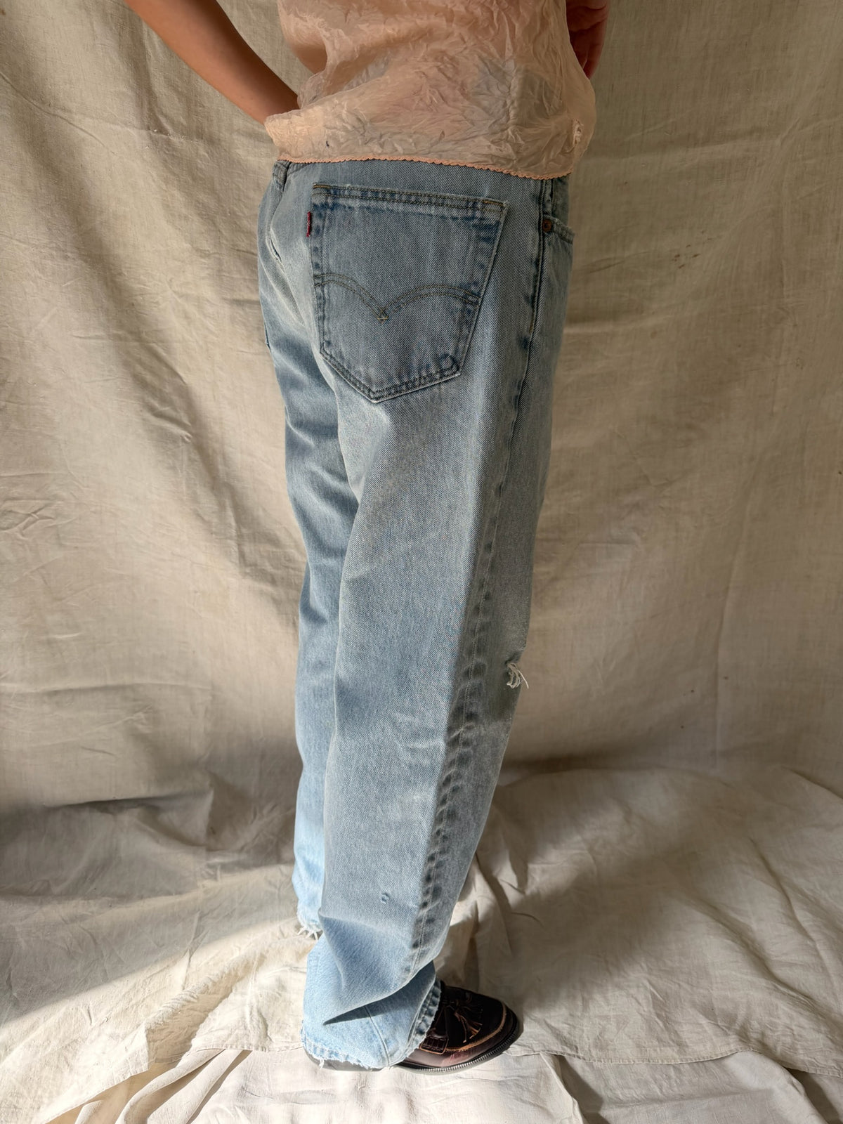 Distressed Light-Wash Levi’s 505