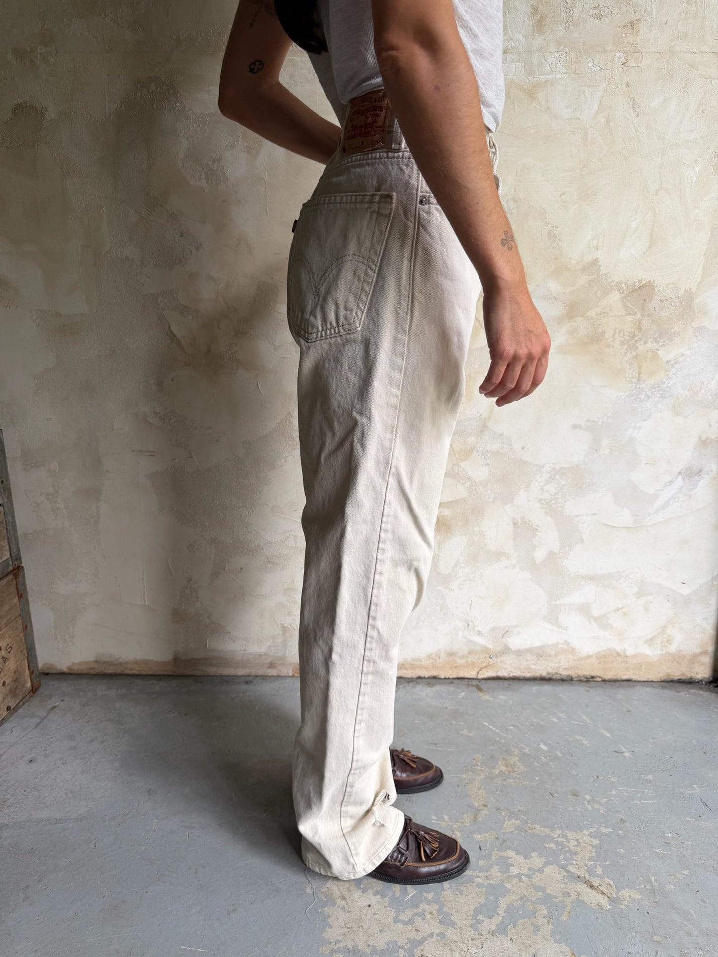 Natural Levi’s 505 Denim
