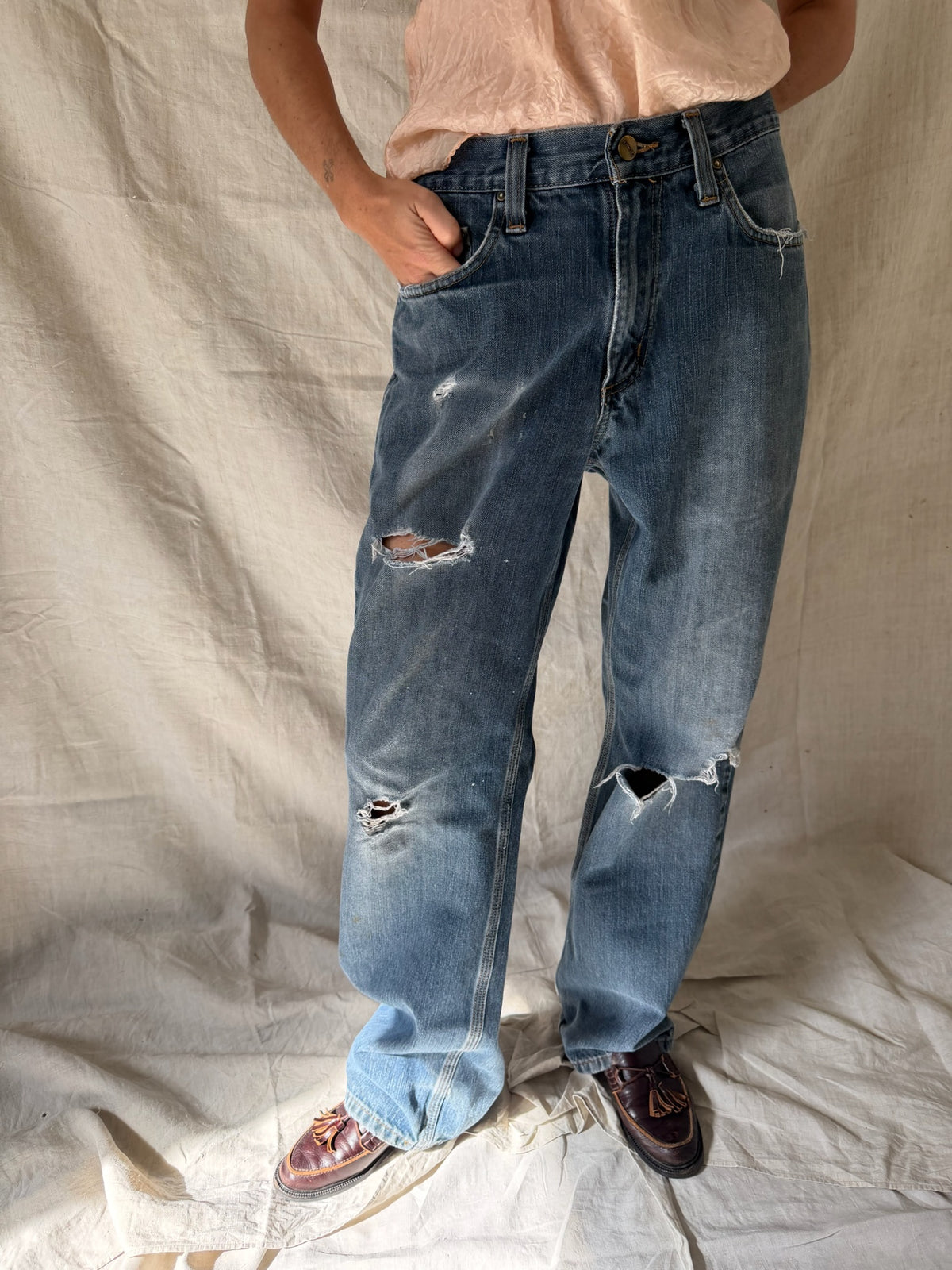 Midwash Distressed Carhartt Denim 02