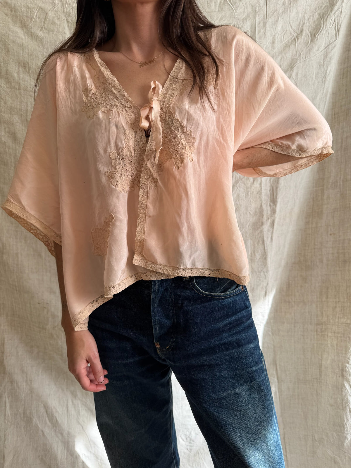 1930s Peach Silk Bed Jacket