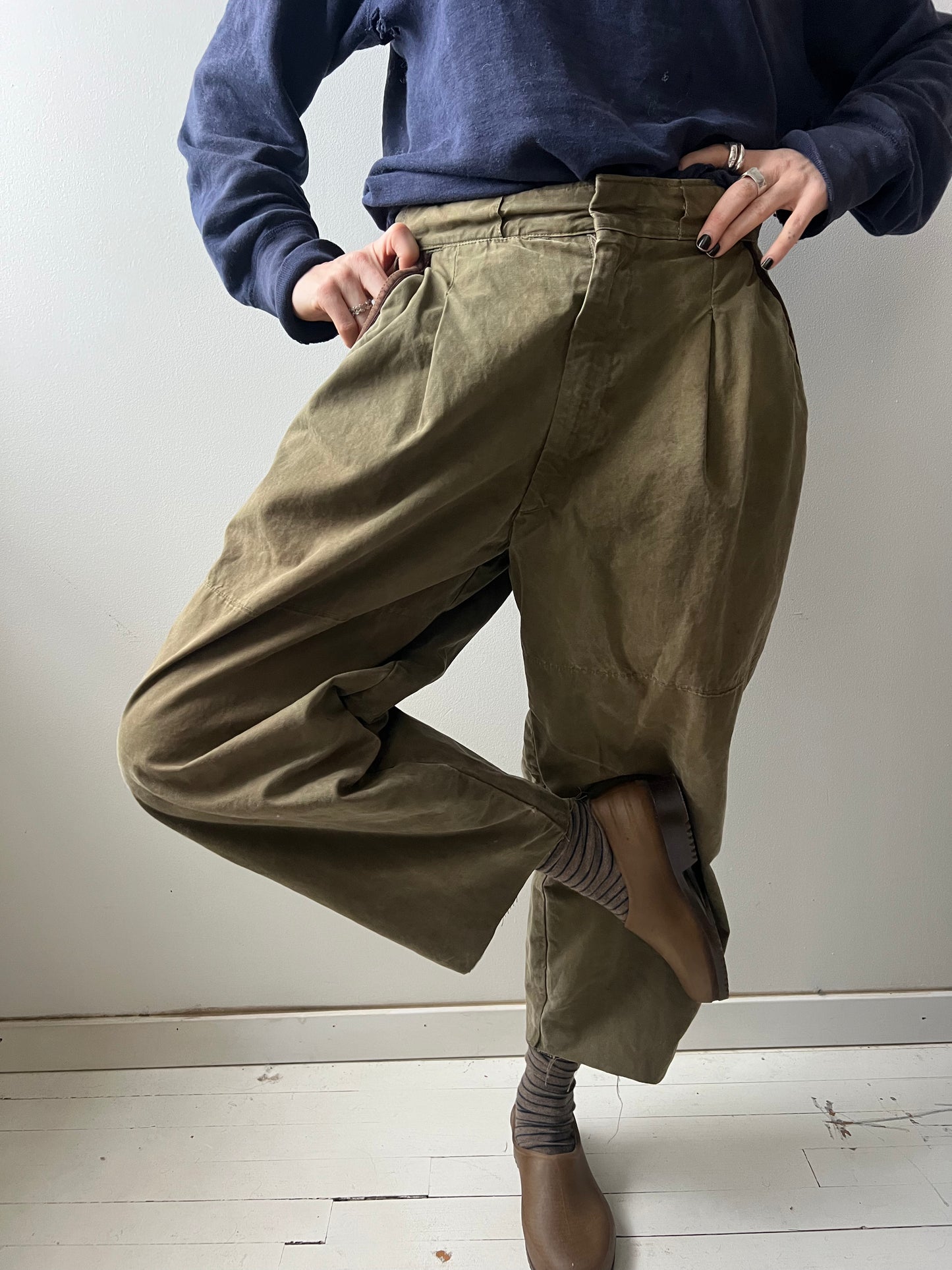 Green Cropped Military Trouser