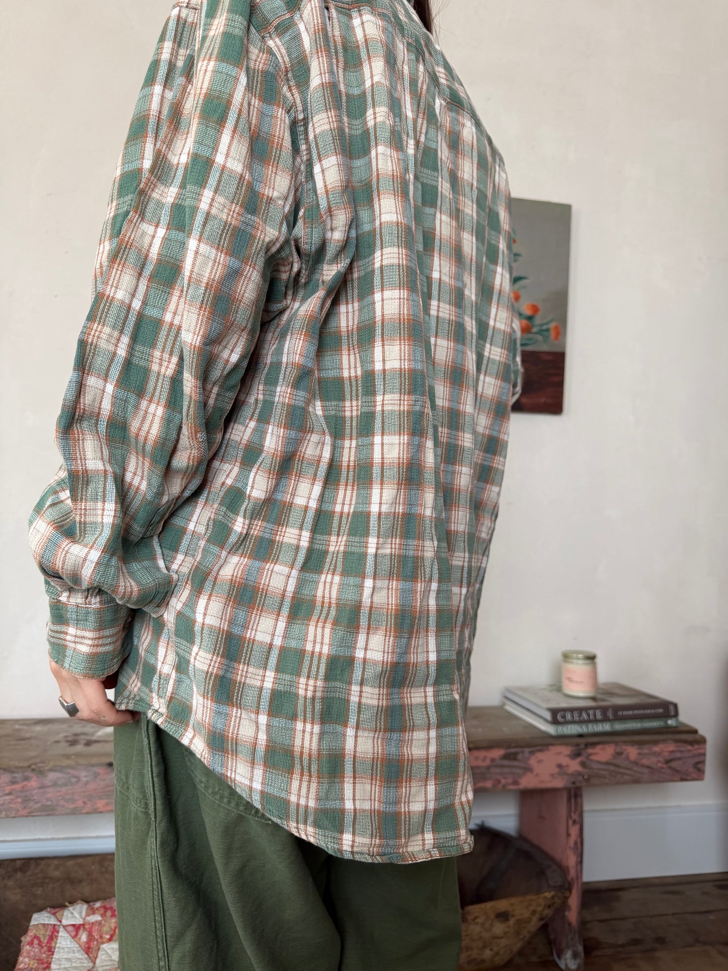 Suuuper Worn Plaid Button Up