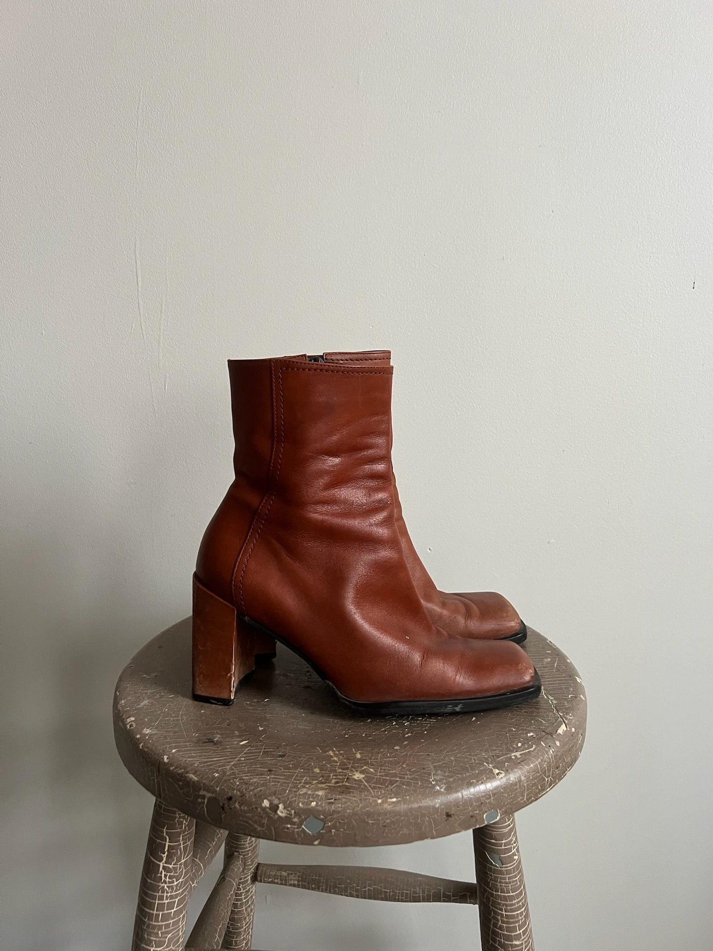 Short Tan Square Toe Heel Boot