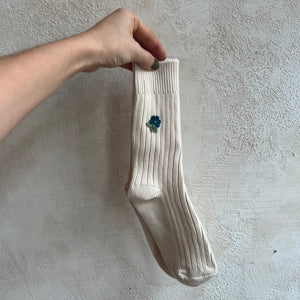 Open image in slideshow, Crochet Flower Socks by Billy Bamboo
