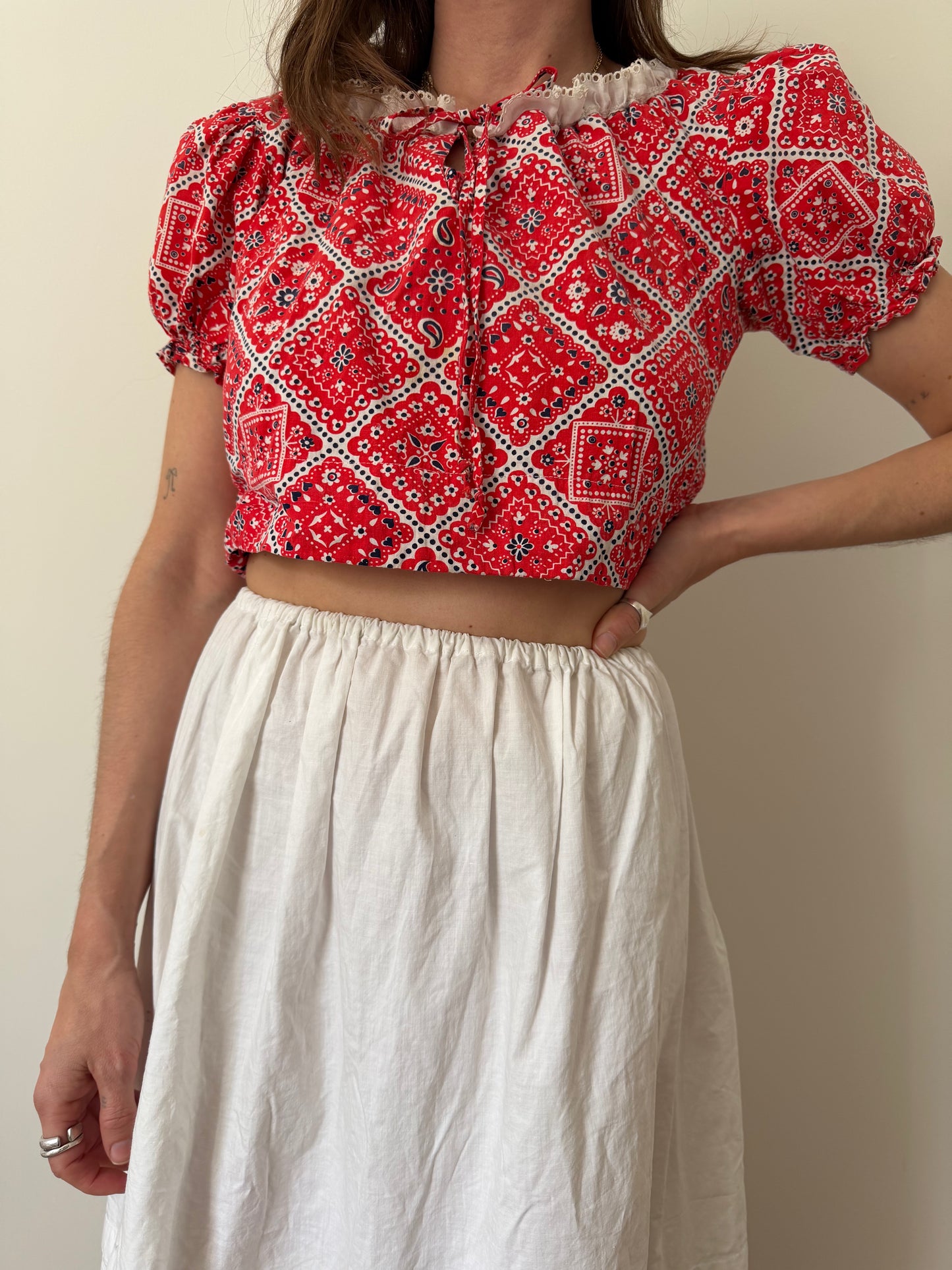 60s Cropped Paisley Blouse